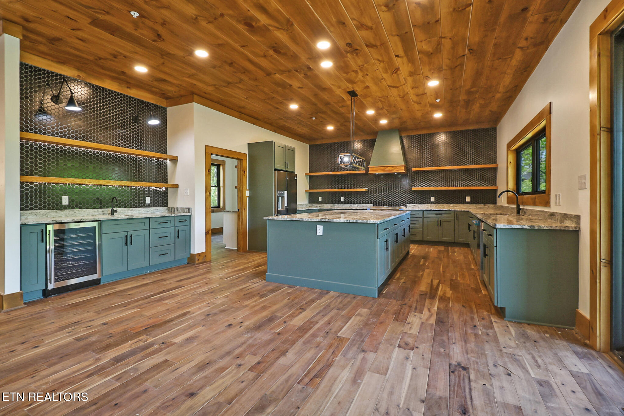 1950 Spurling Road Sevierville TN 37862