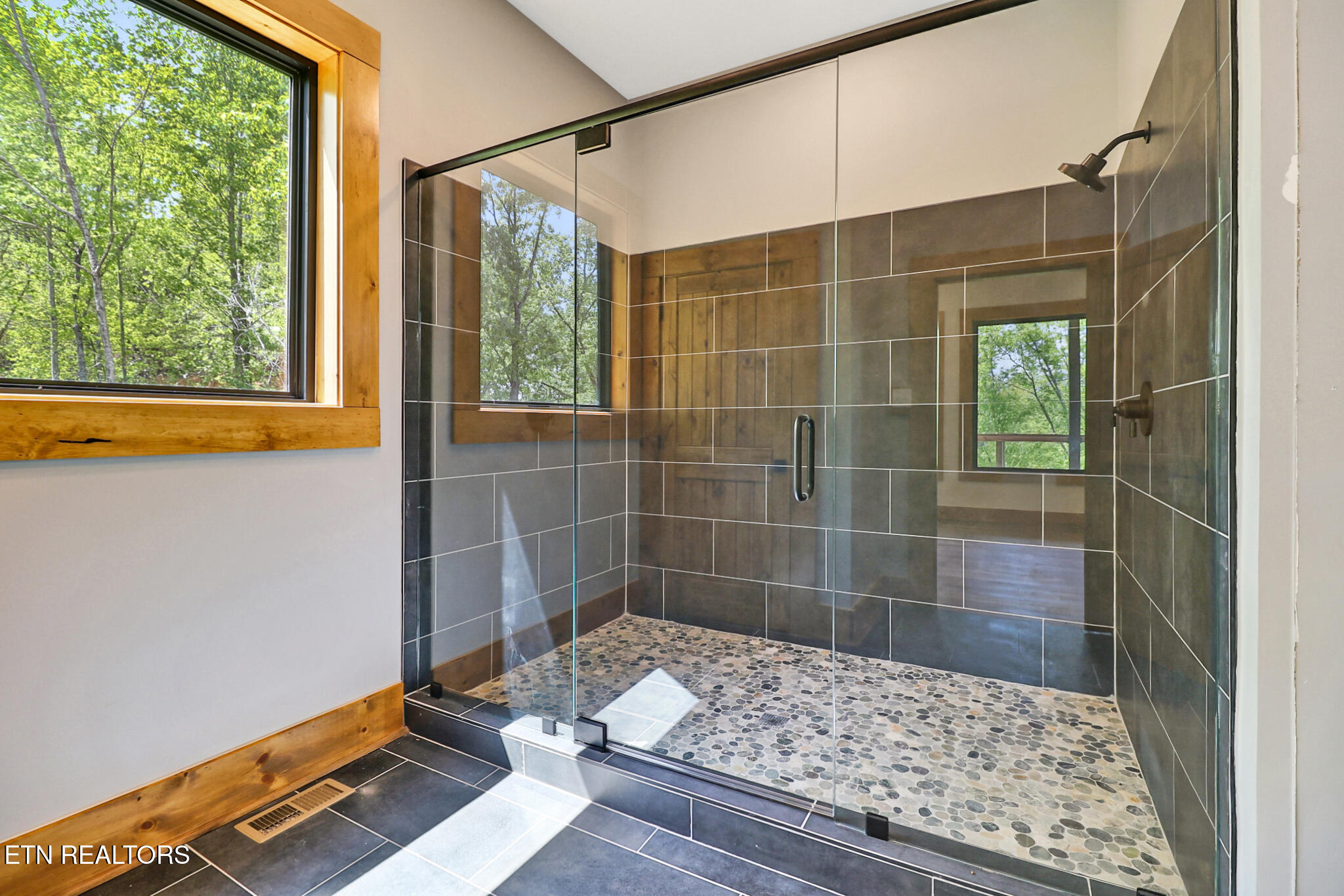 1950 Spurling Road Sevierville TN 37862
