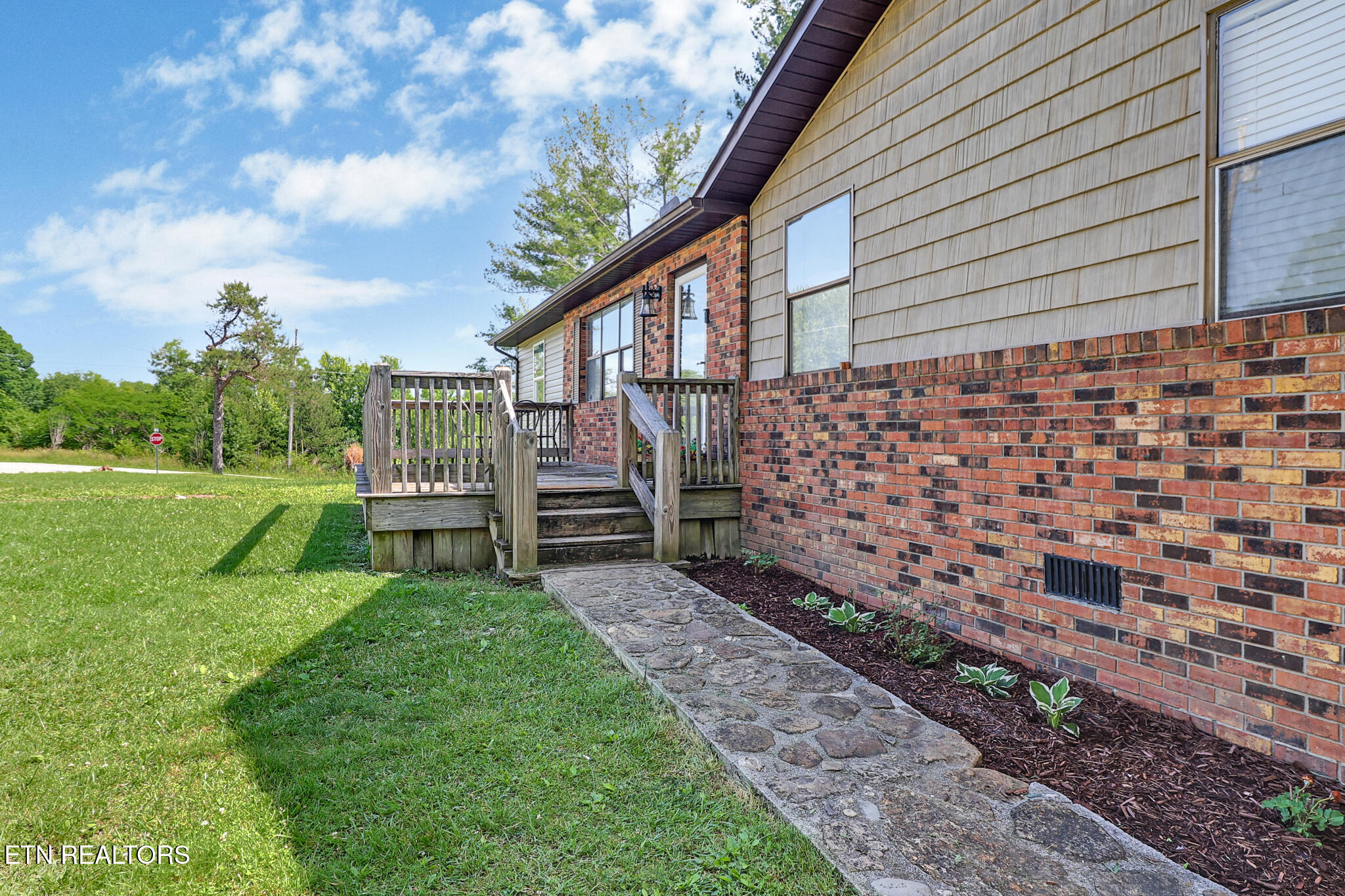 730 Iris Avenue Jamestown TN 38556