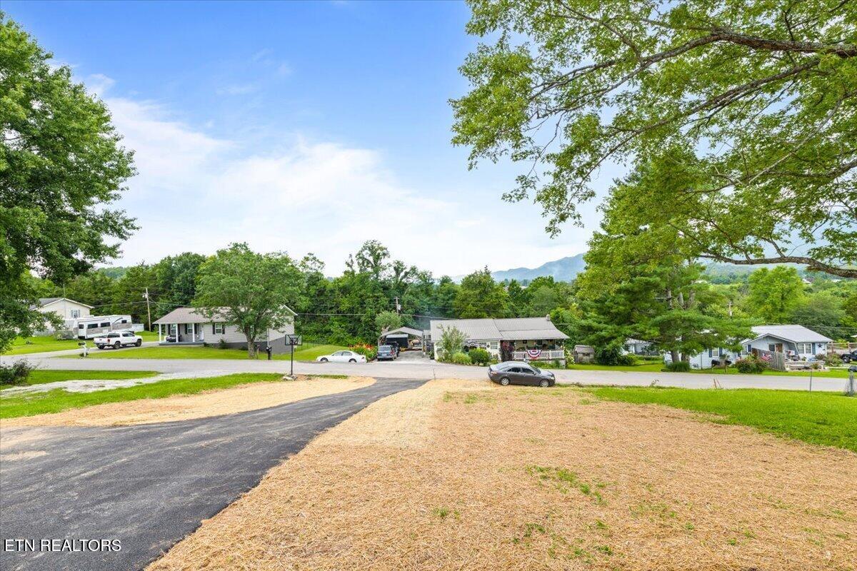 309 Valley View Road Lafollette TN 37766