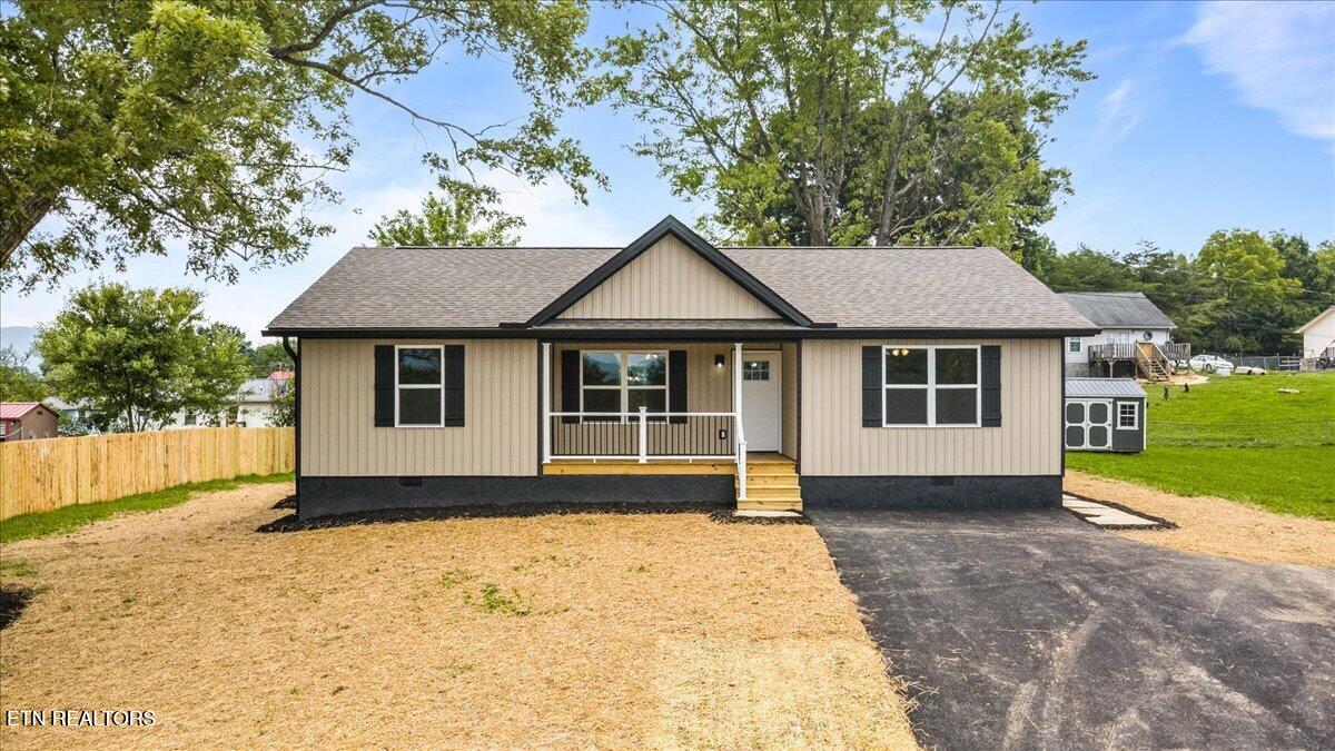 309 Valley View Road Lafollette TN 37766