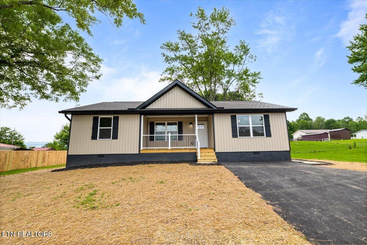 309 Valley View Road Lafollette TN 37766