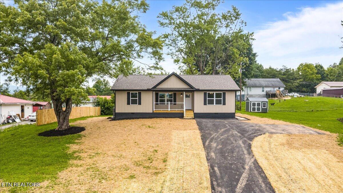 309 Valley View Road Lafollette TN 37766