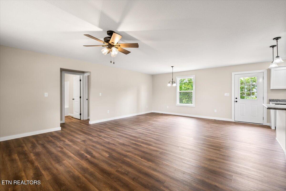 309 Valley View Road Lafollette TN 37766