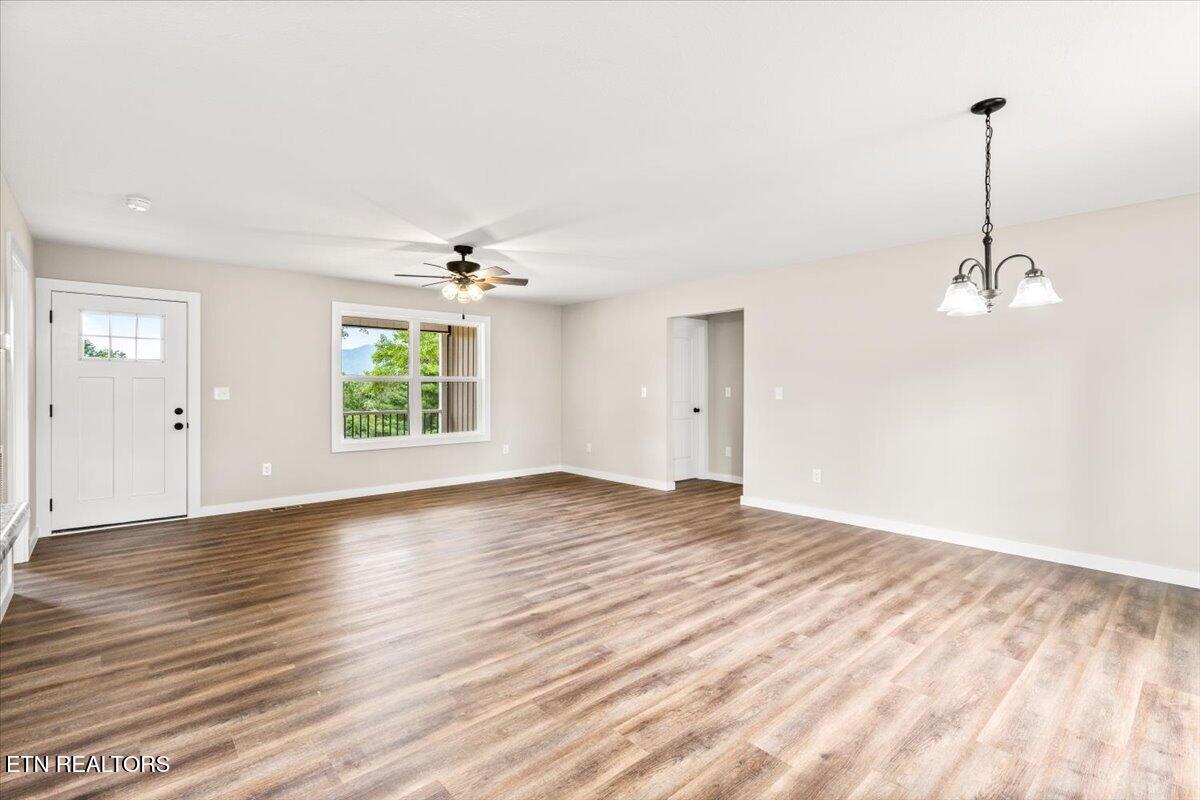 309 Valley View Road Lafollette TN 37766