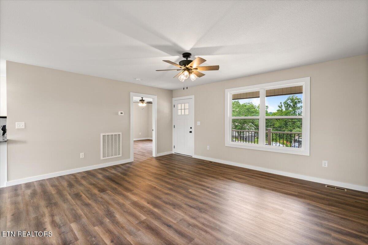 309 Valley View Road Lafollette TN 37766