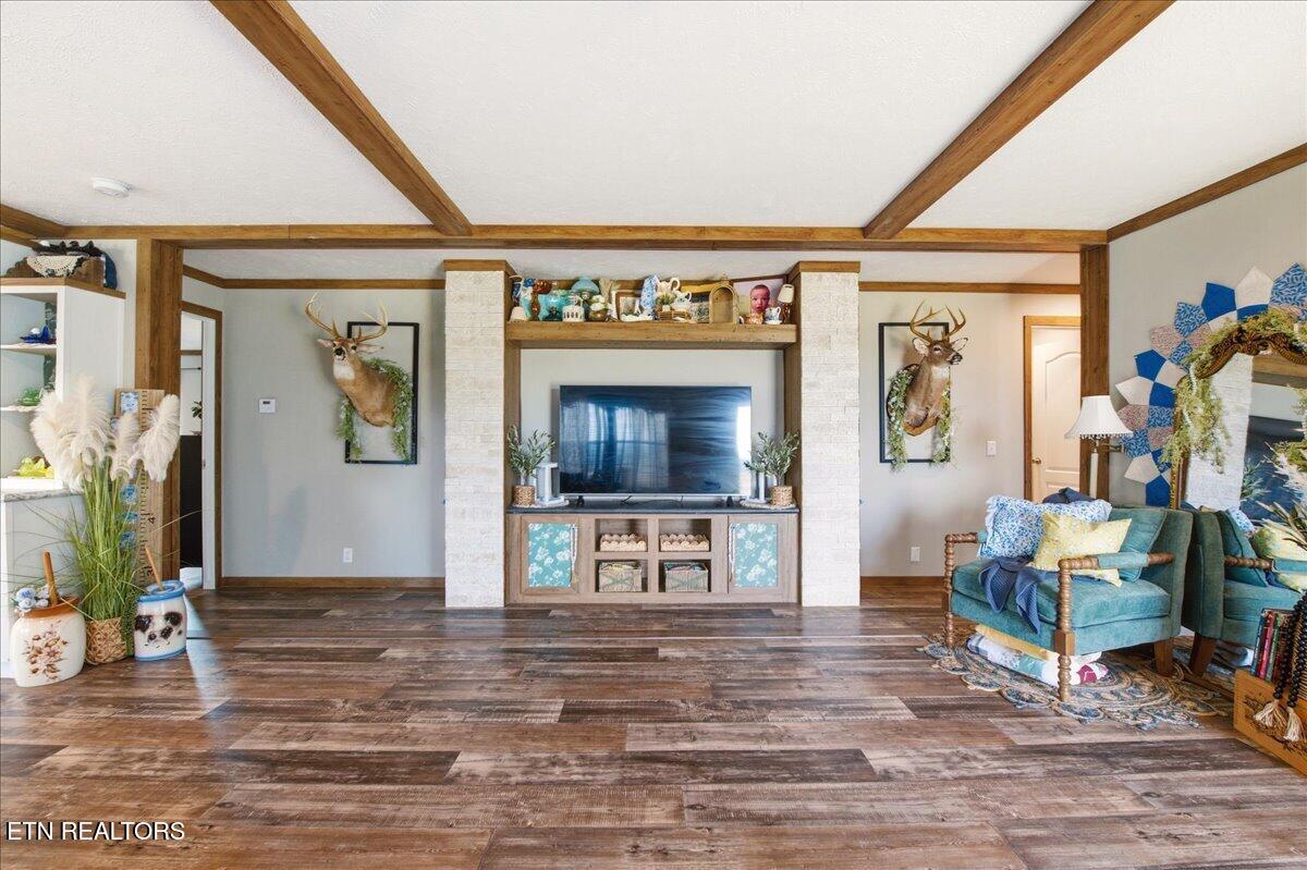 215 Cain Road Sharps Chapel TN 37866