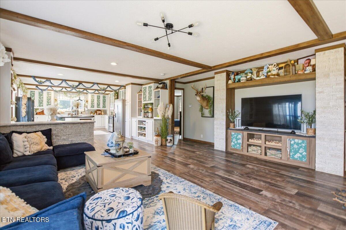 215 Cain Road Sharps Chapel TN 37866