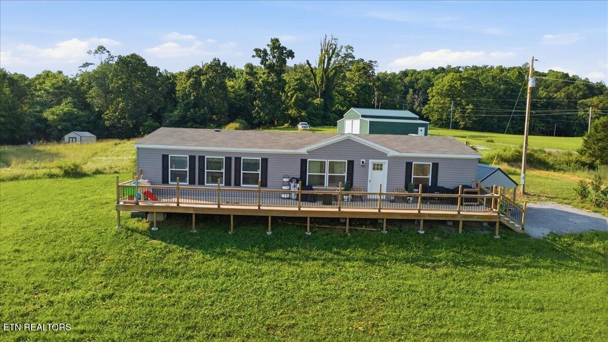 215 Cain Road Sharps Chapel TN 37866