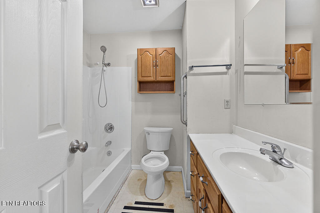 4258 Saint Lucia Lane Knoxville TN 37921