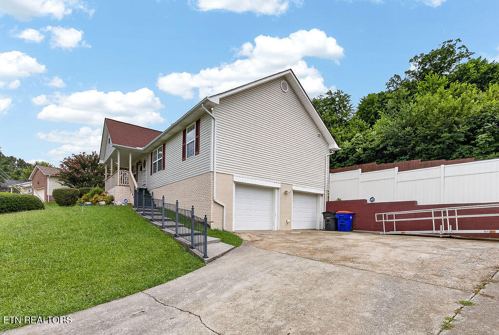 4258 Saint Lucia Lane Knoxville TN 37921