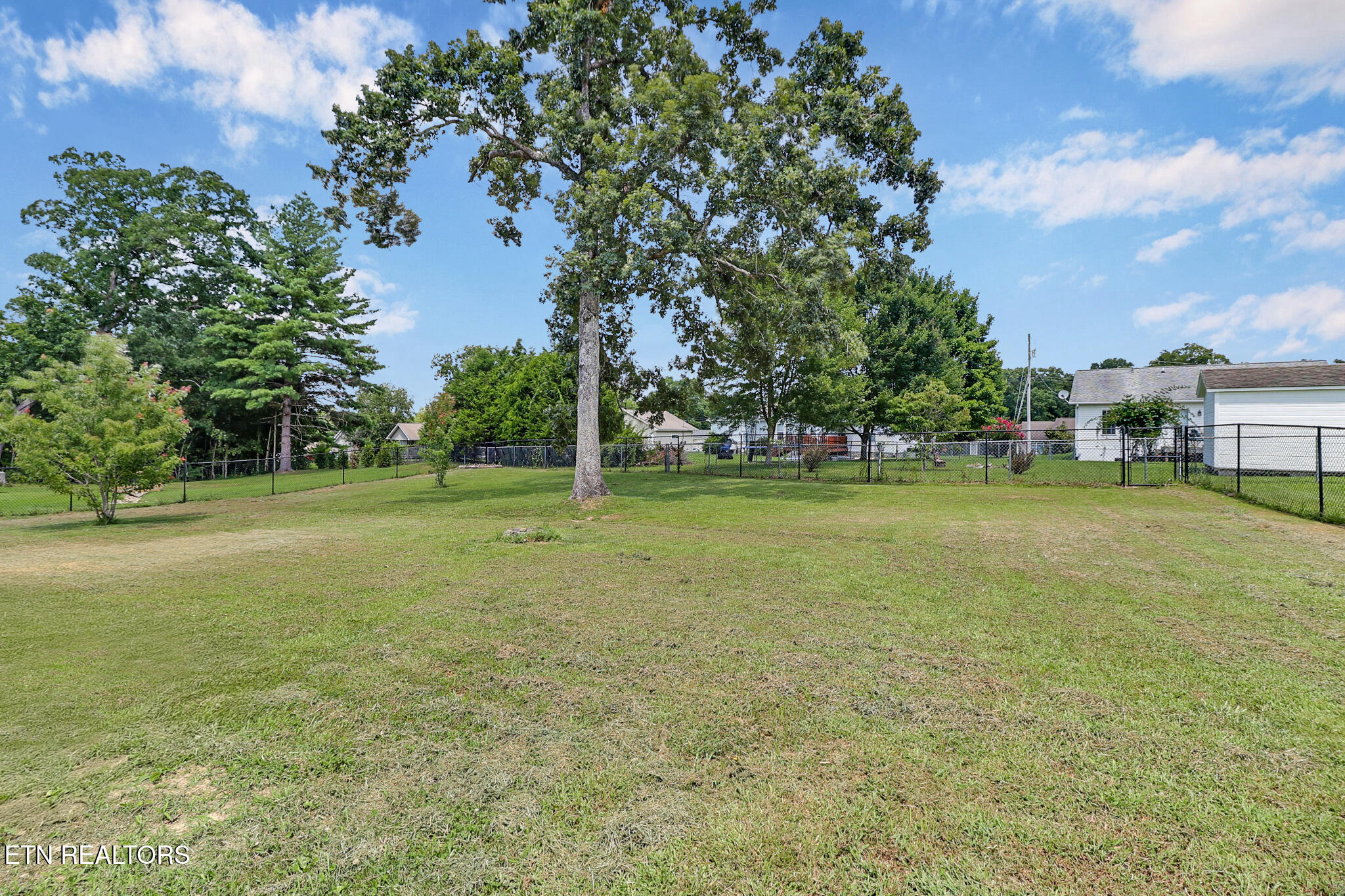 8 Patrick Drive Crossville TN 38555