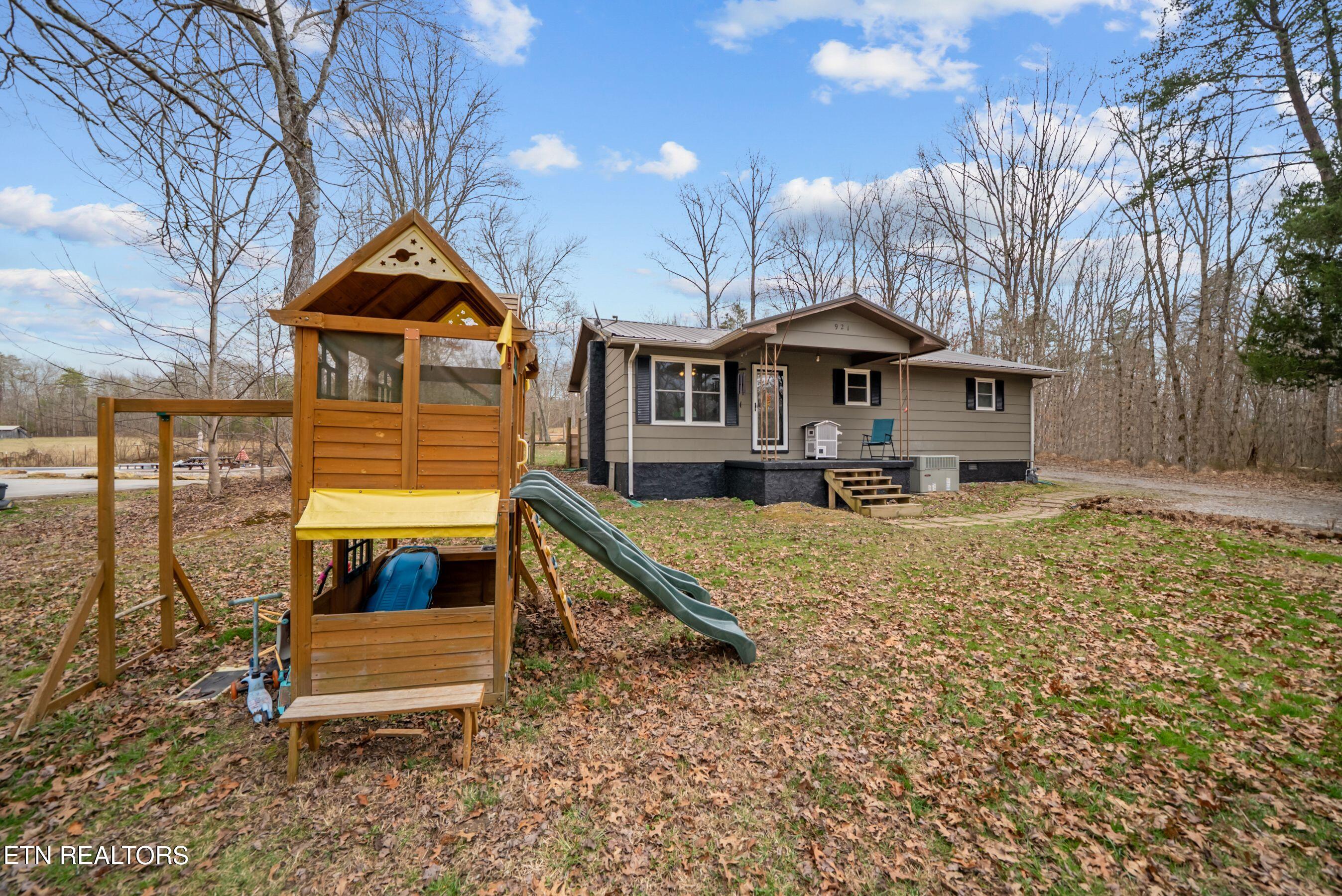 921 Fred Young Road Jamestown TN 38556