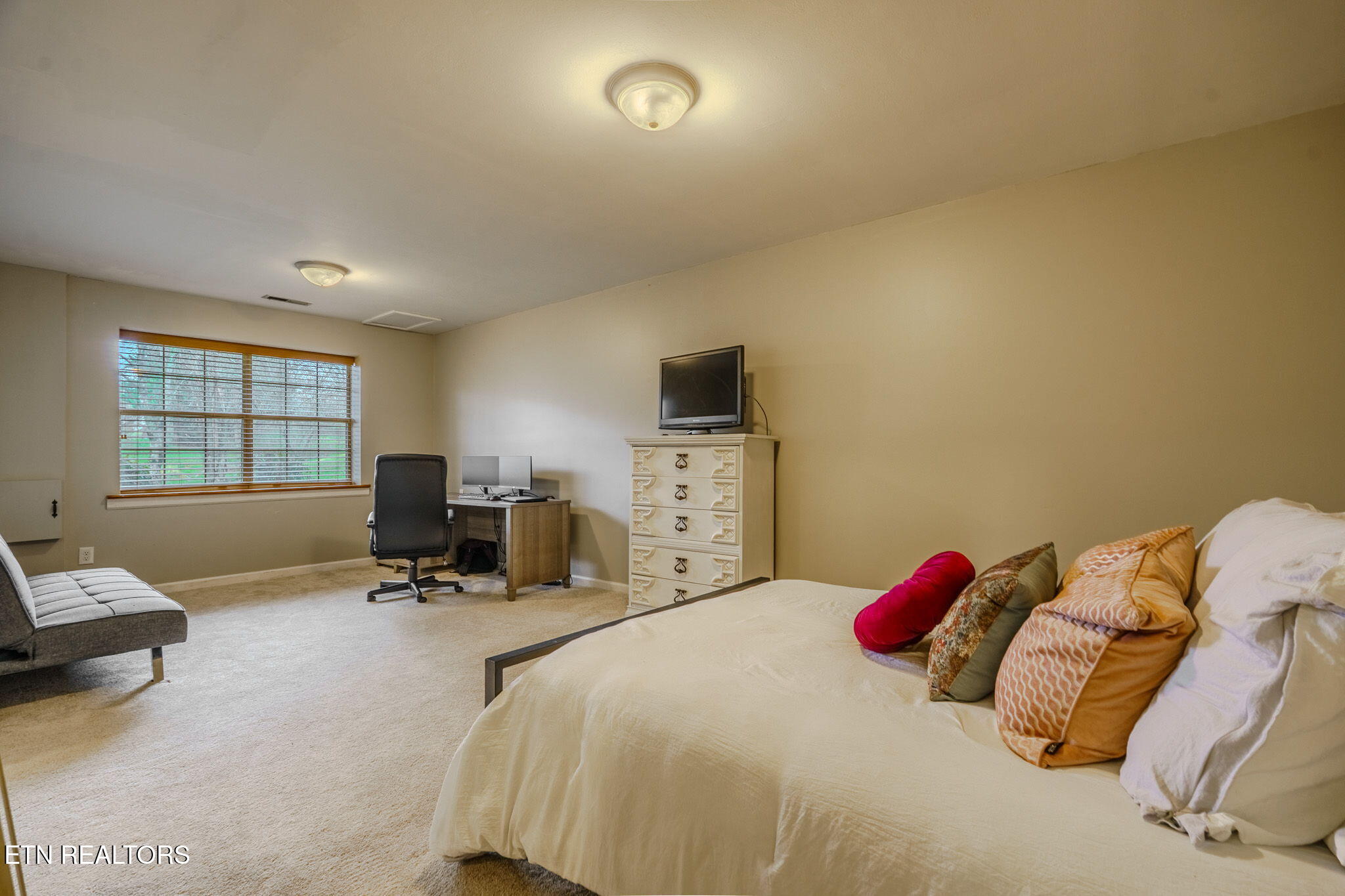 6825 Barkwood Road Knoxville TN 37921