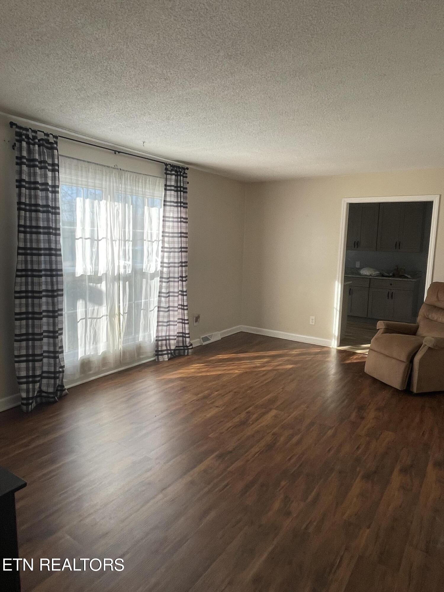 2918 W Woodbine Drive Maryville TN 37803