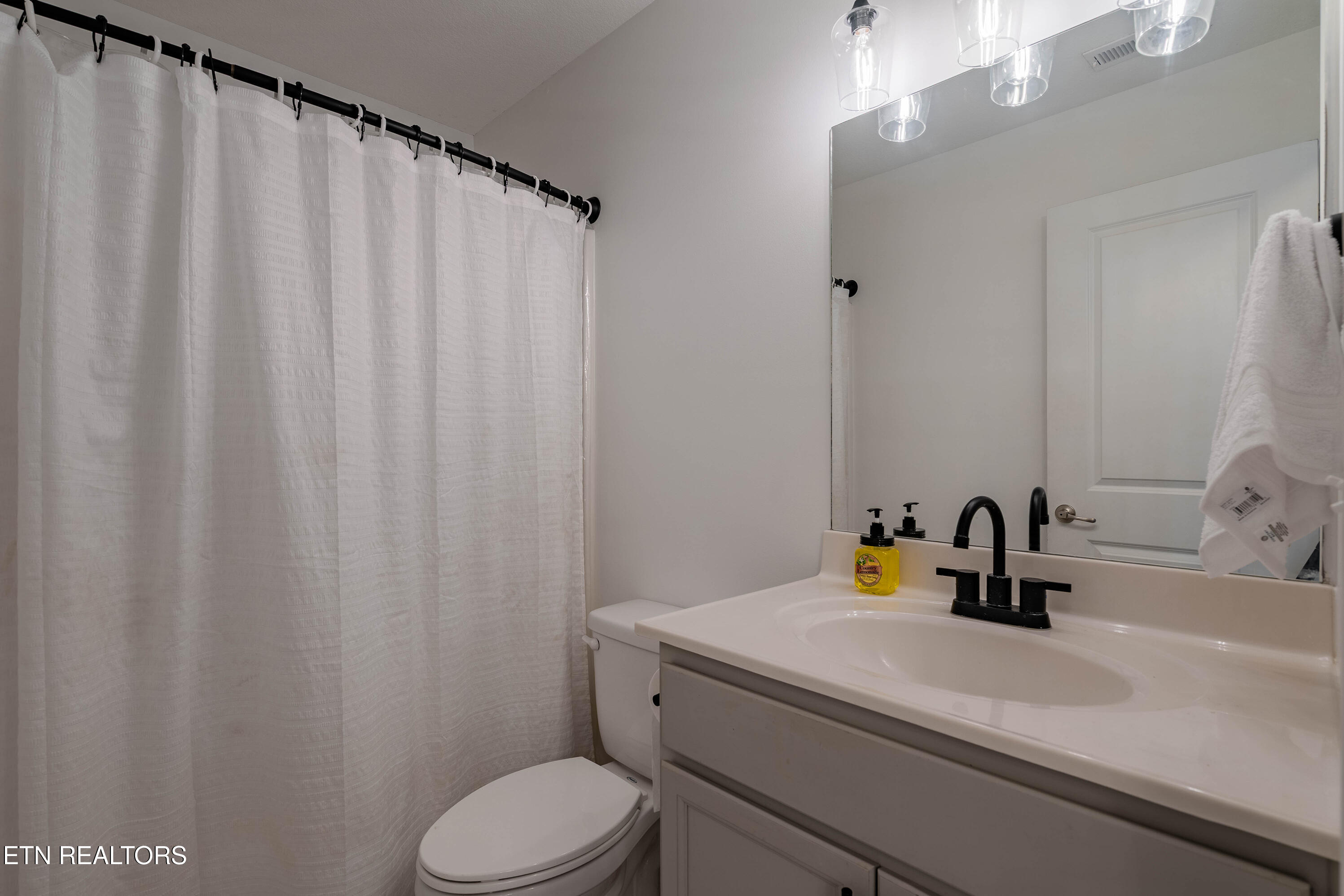 2440 Clinging Vine Lane Knoxville TN 37931