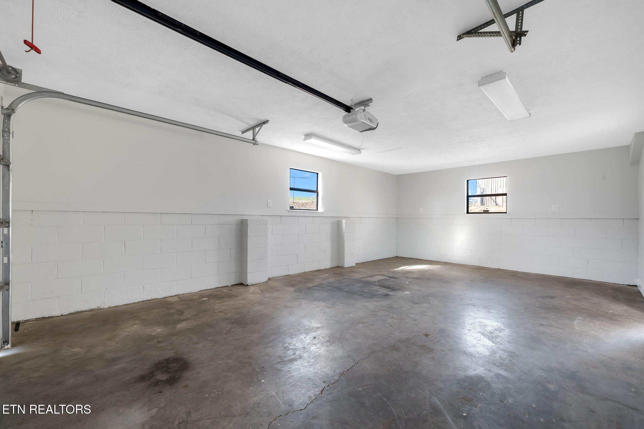 213 Mountain Road Clinton TN 37716