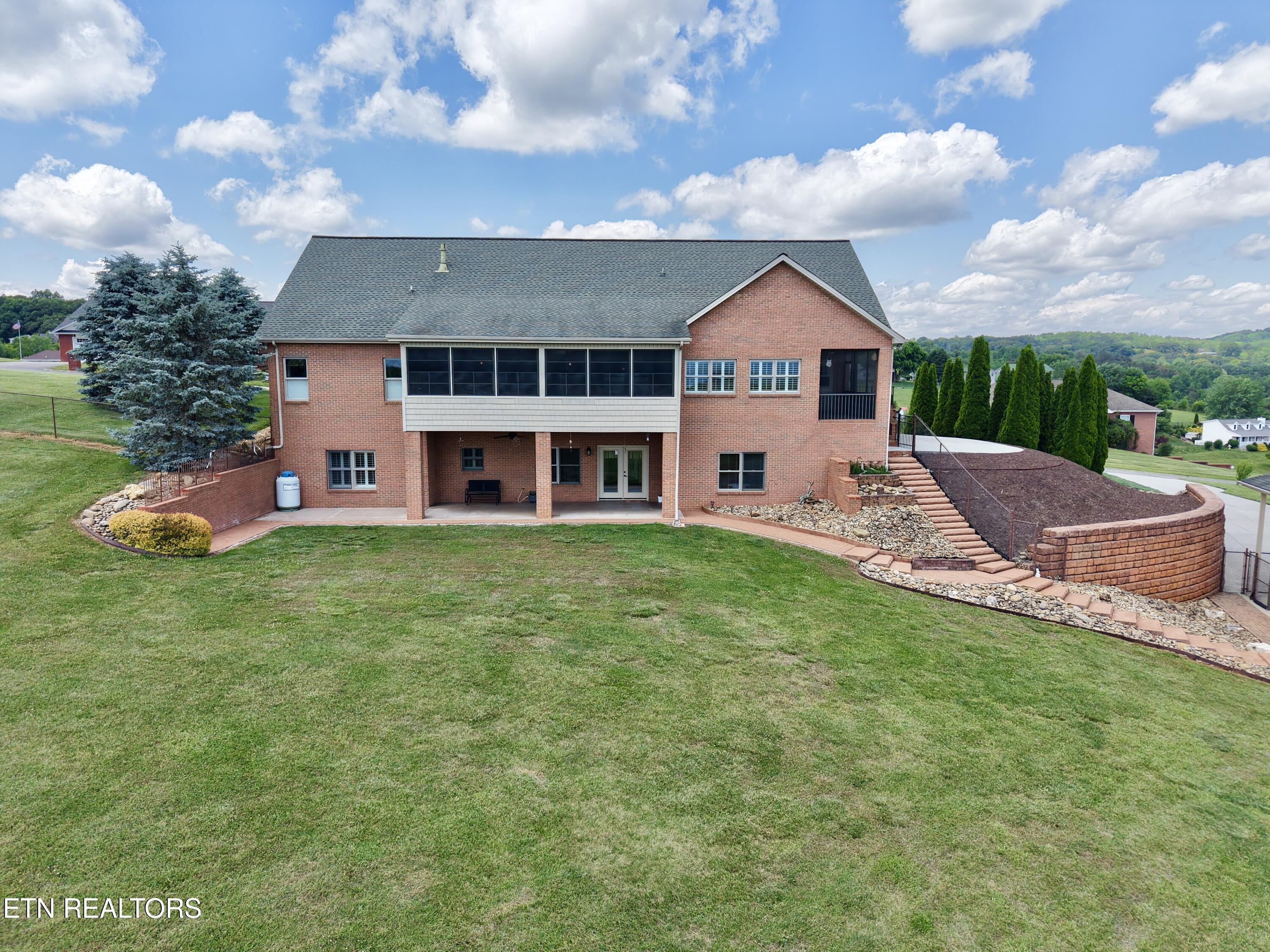 127 Golf View Boulevard Dandridge TN 37725