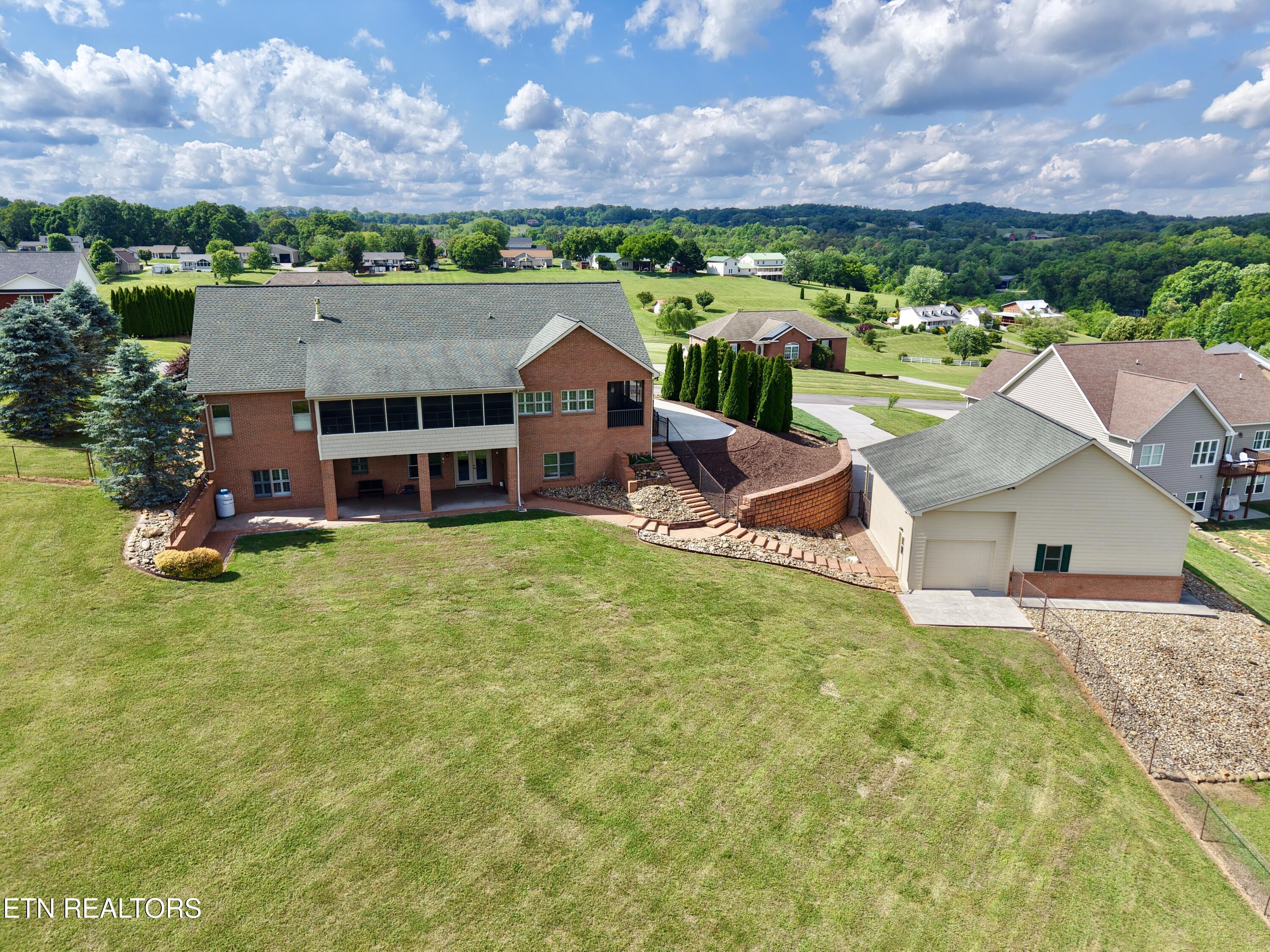 127 Golf View Boulevard Dandridge TN 37725
