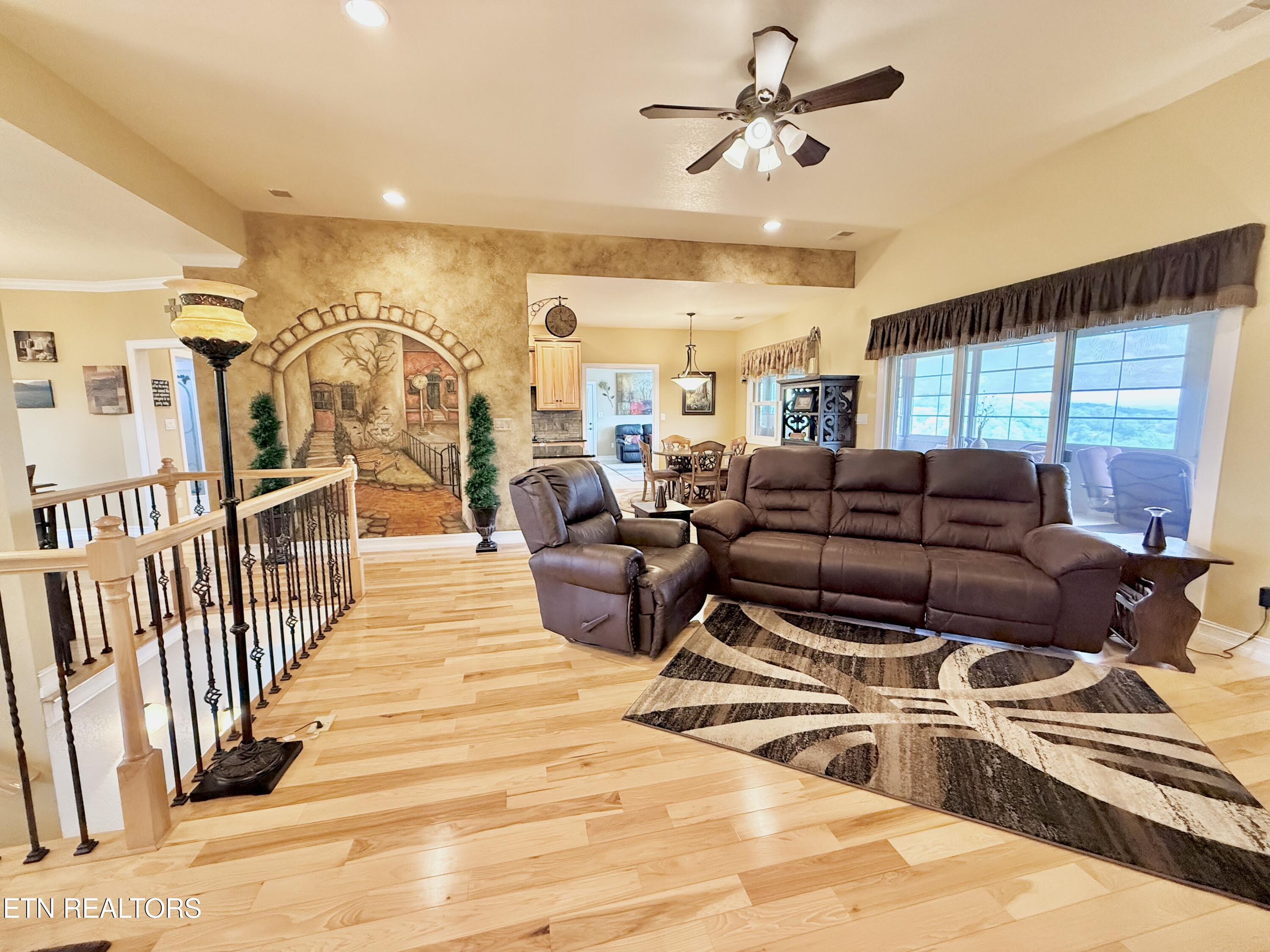 127 Golf View Boulevard Dandridge TN 37725