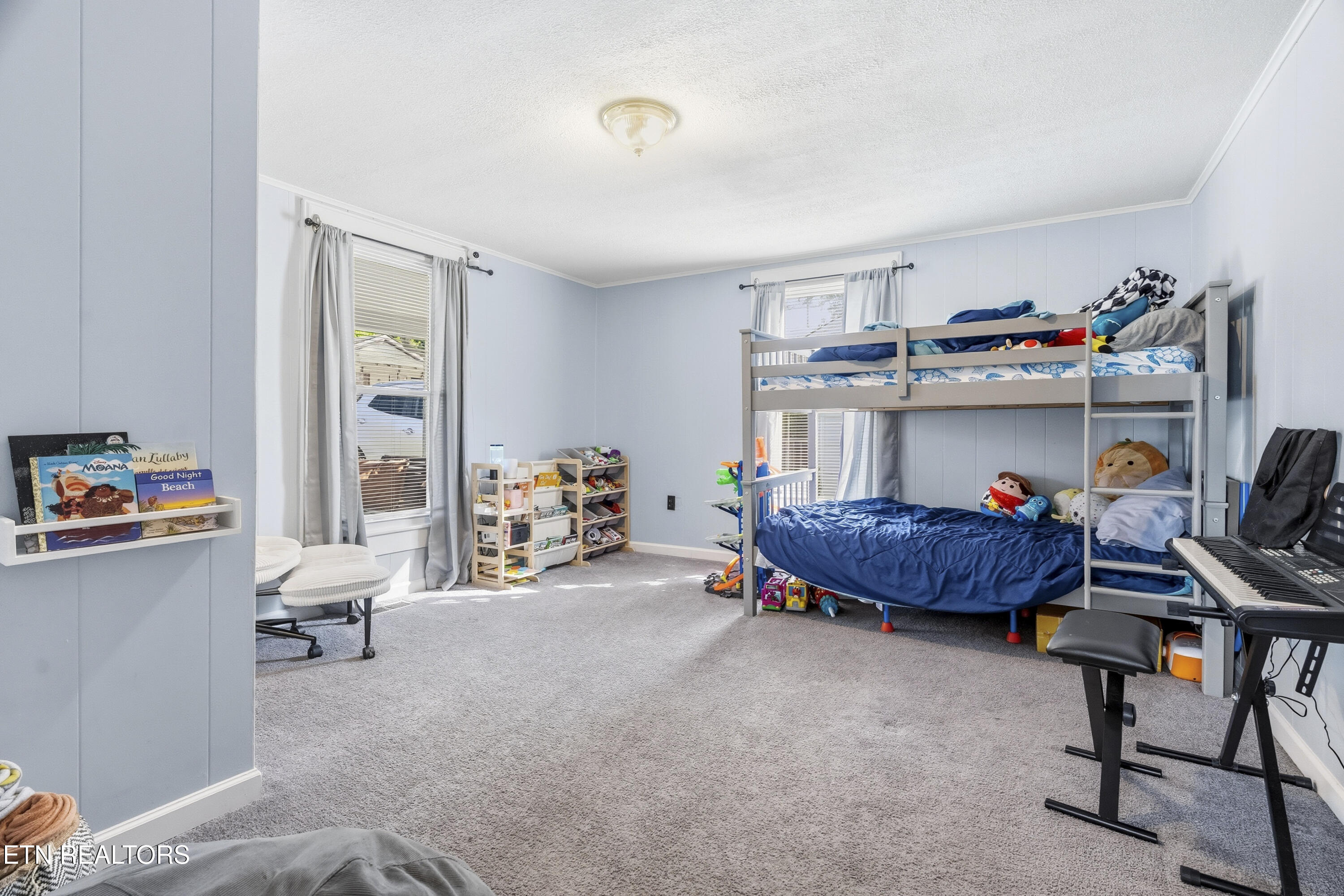 613 Fowler Street Clinton TN 37716
