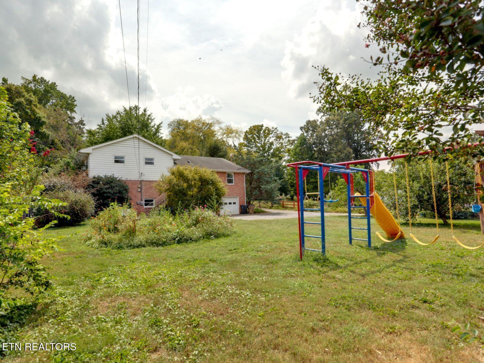 2135 Maplewood Drive Knoxville TN 37920