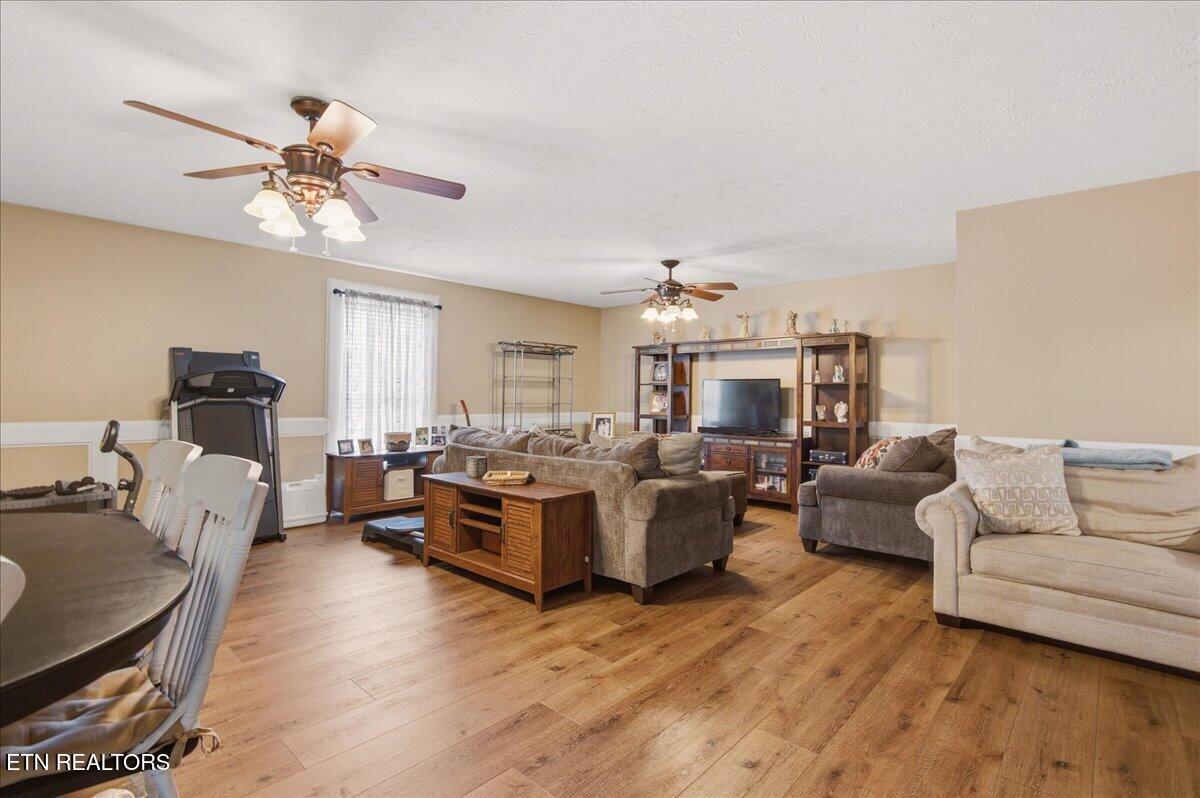 146 Crescent Lane Jacksboro TN 37757