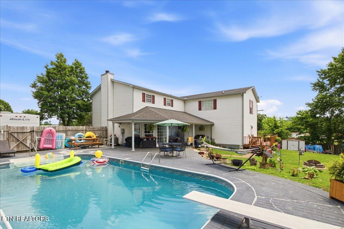 146 Crescent Lane Jacksboro TN 37757