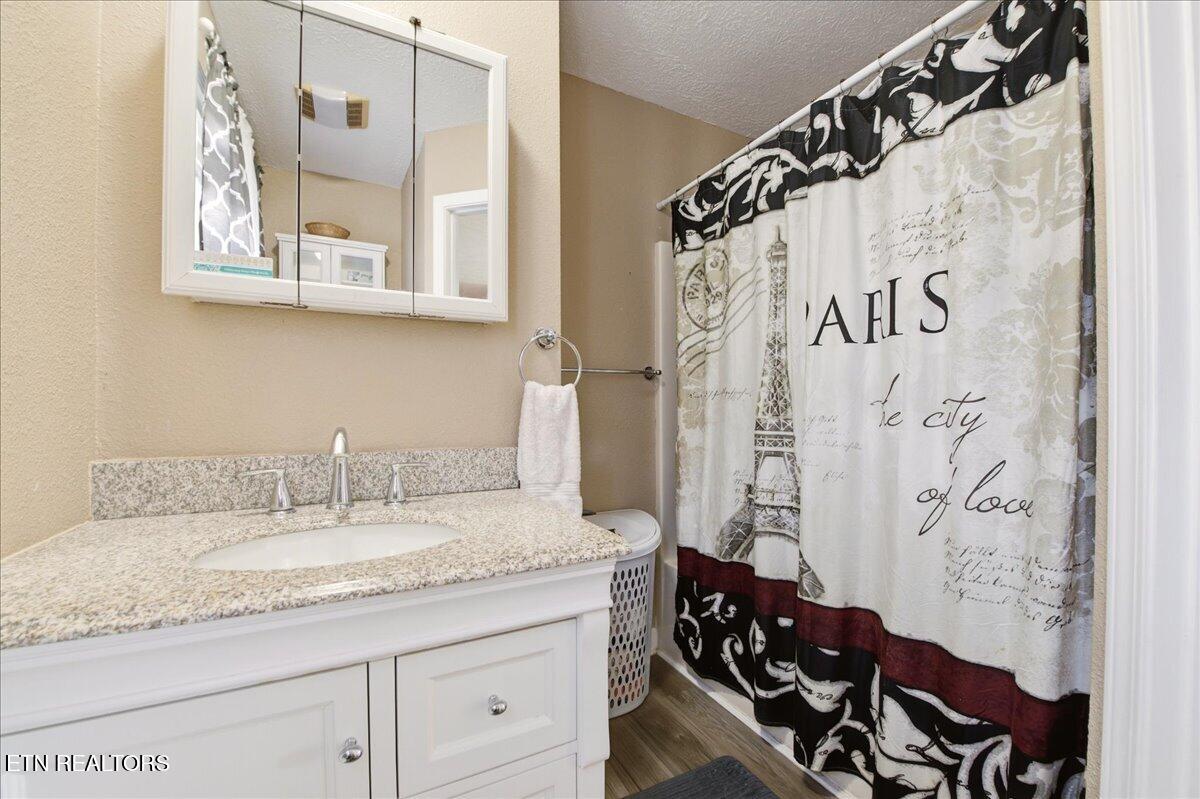 146 Crescent Lane Jacksboro TN 37757