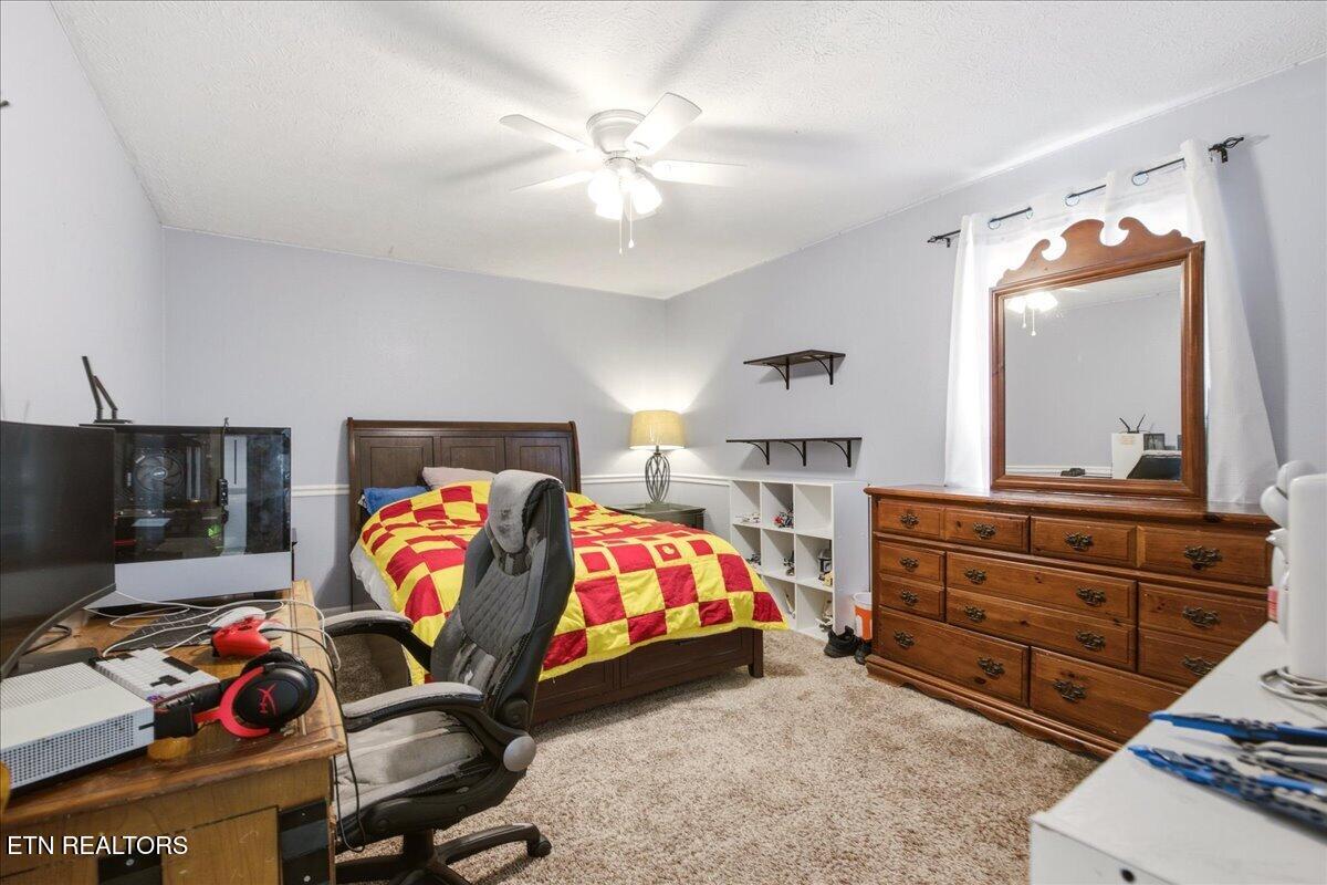 146 Crescent Lane Jacksboro TN 37757