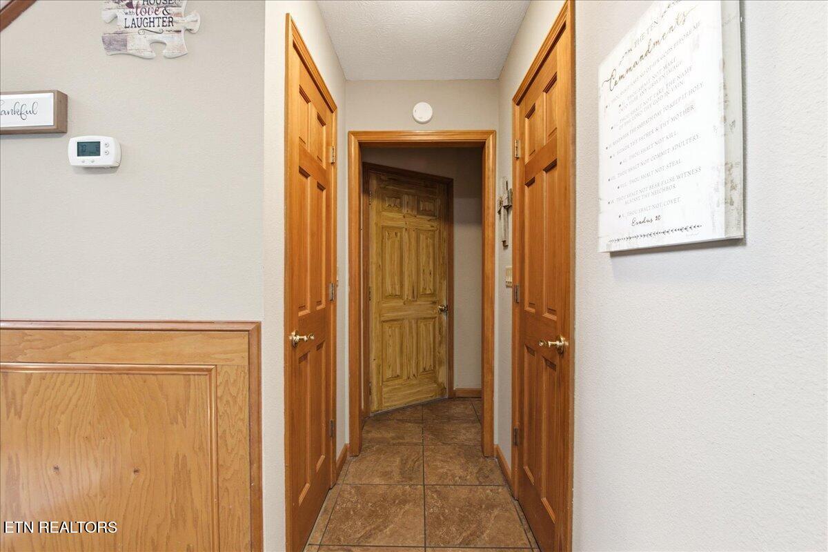 146 Crescent Lane Jacksboro TN 37757