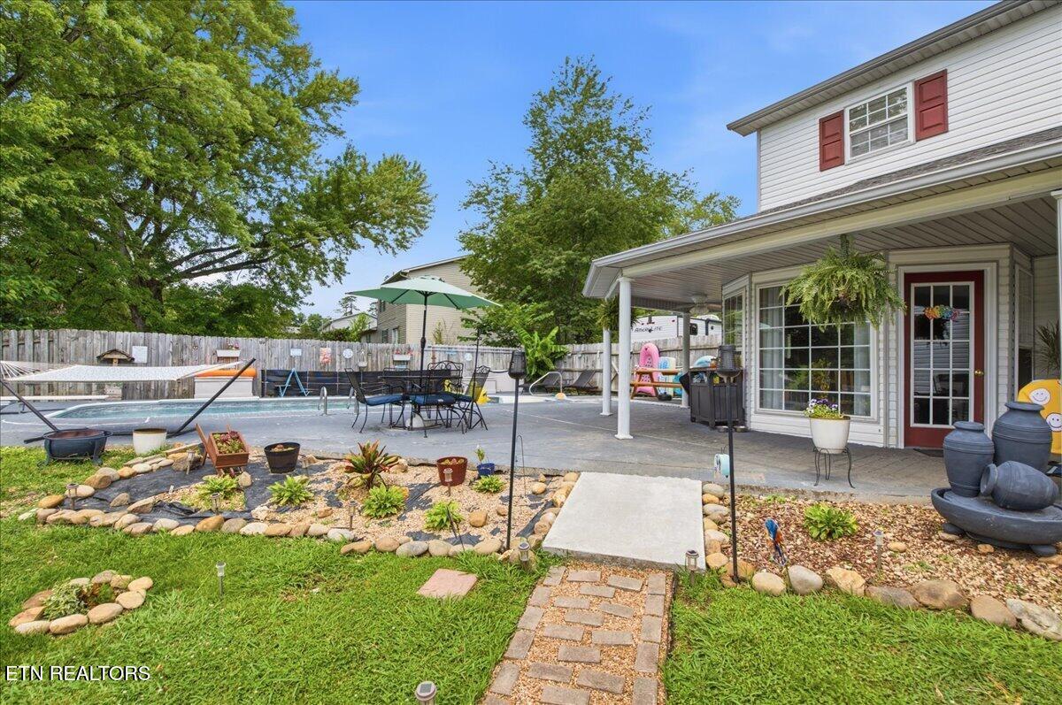 146 Crescent Lane Jacksboro TN 37757