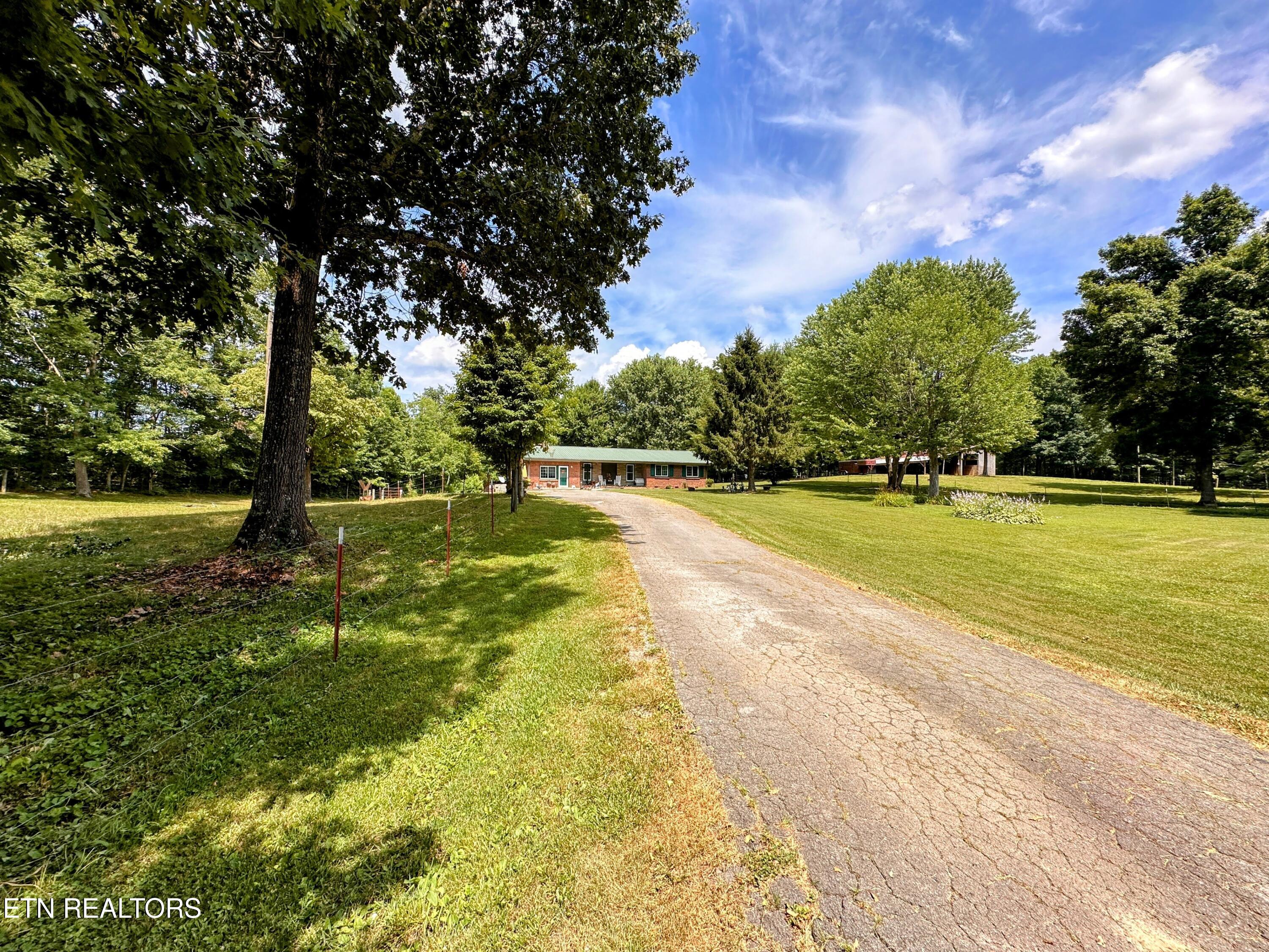 1065 Star Point Road Jamestown TN 38556
