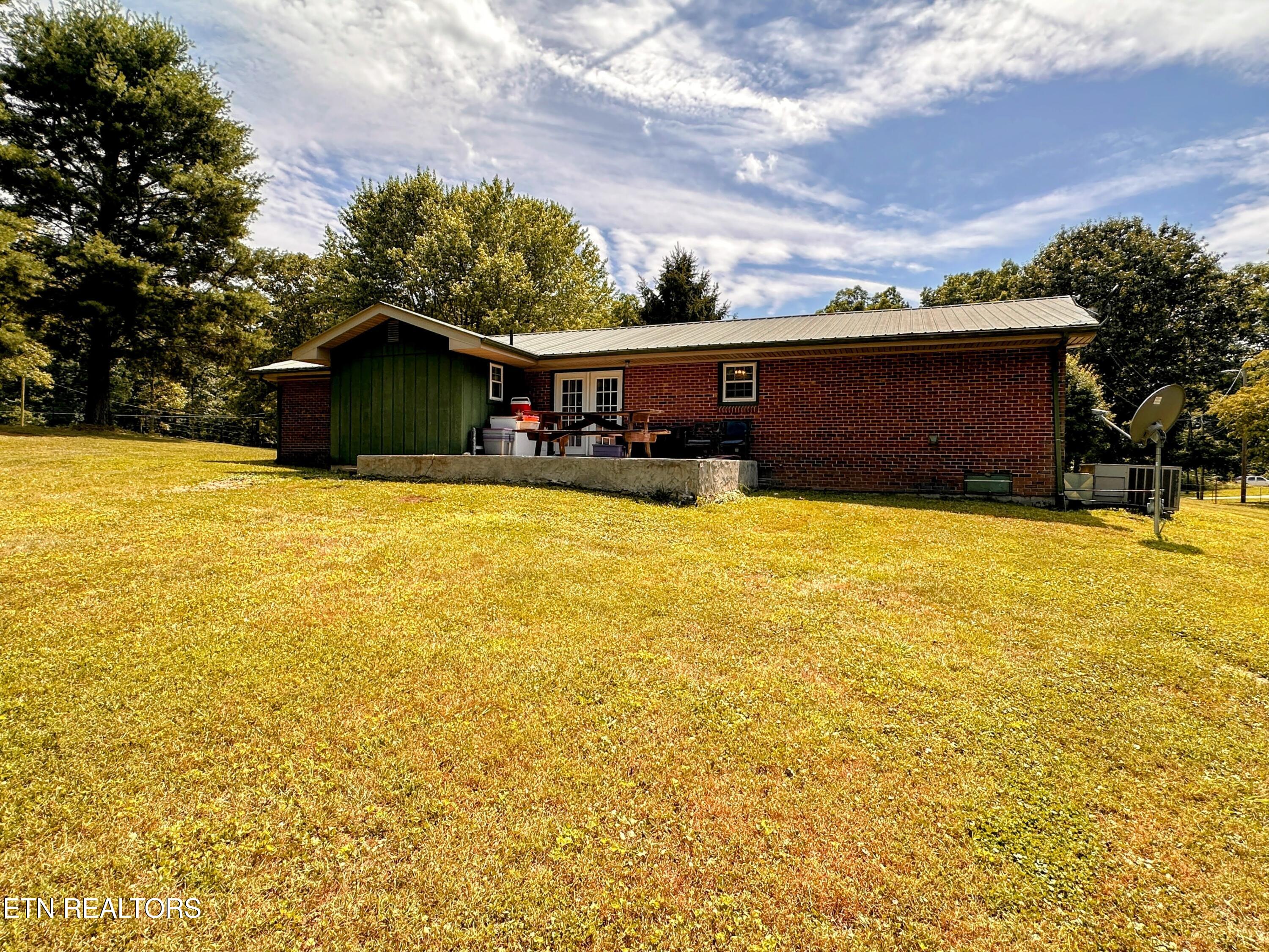 1065 Star Point Road Jamestown TN 38556