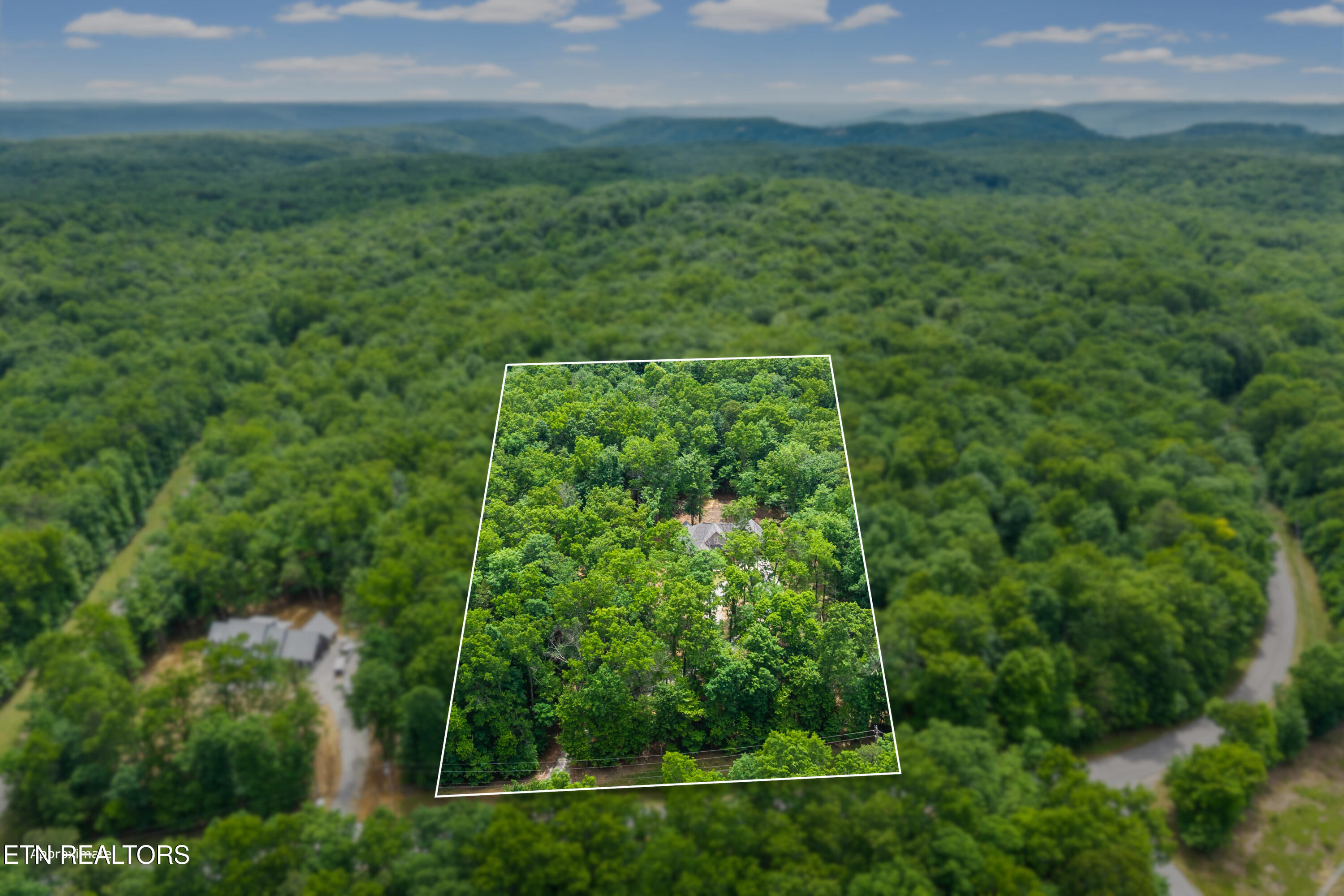 617 Icy Cove Trail Monterey TN 38574