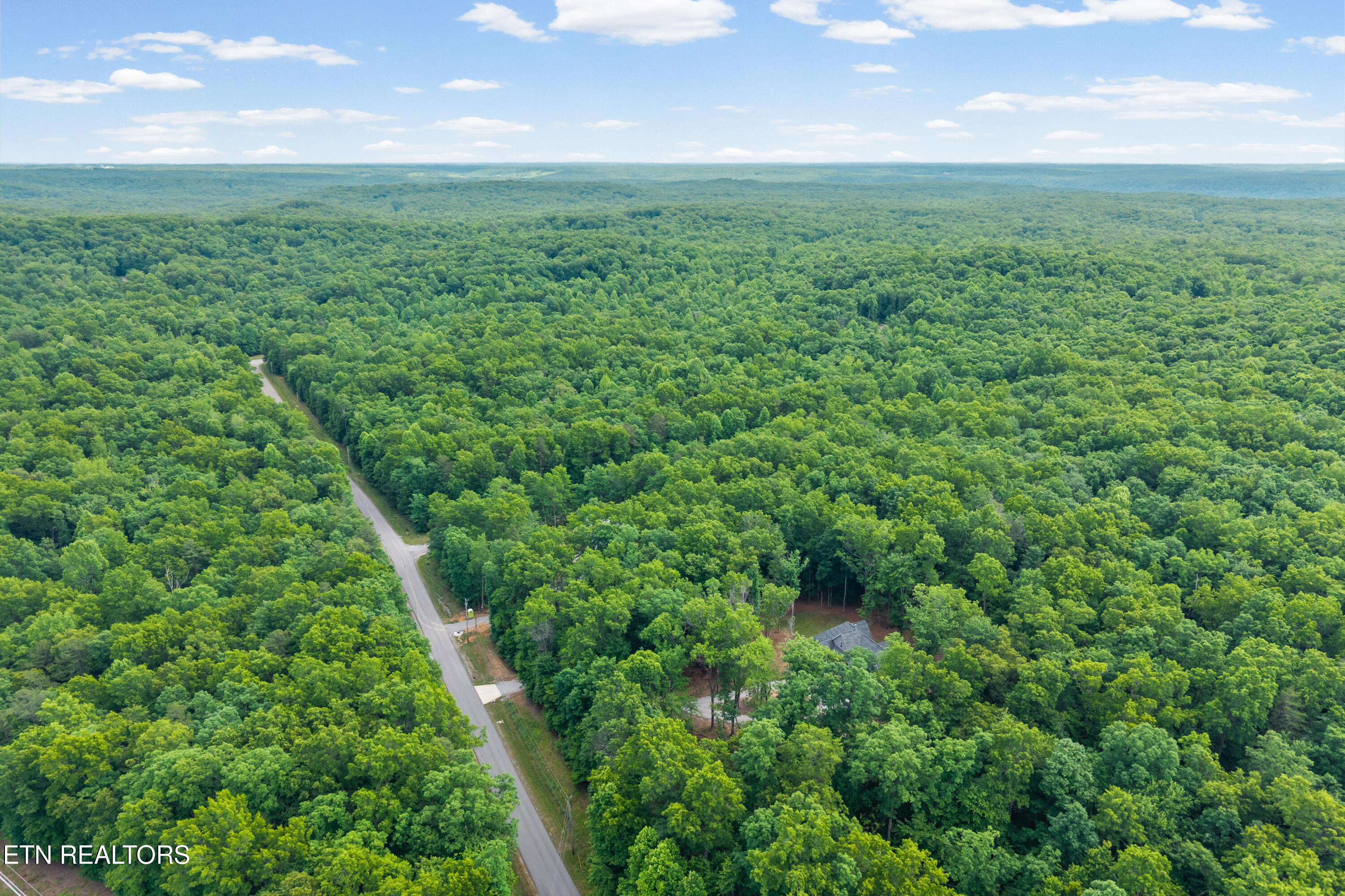 617 Icy Cove Trail Monterey TN 38574