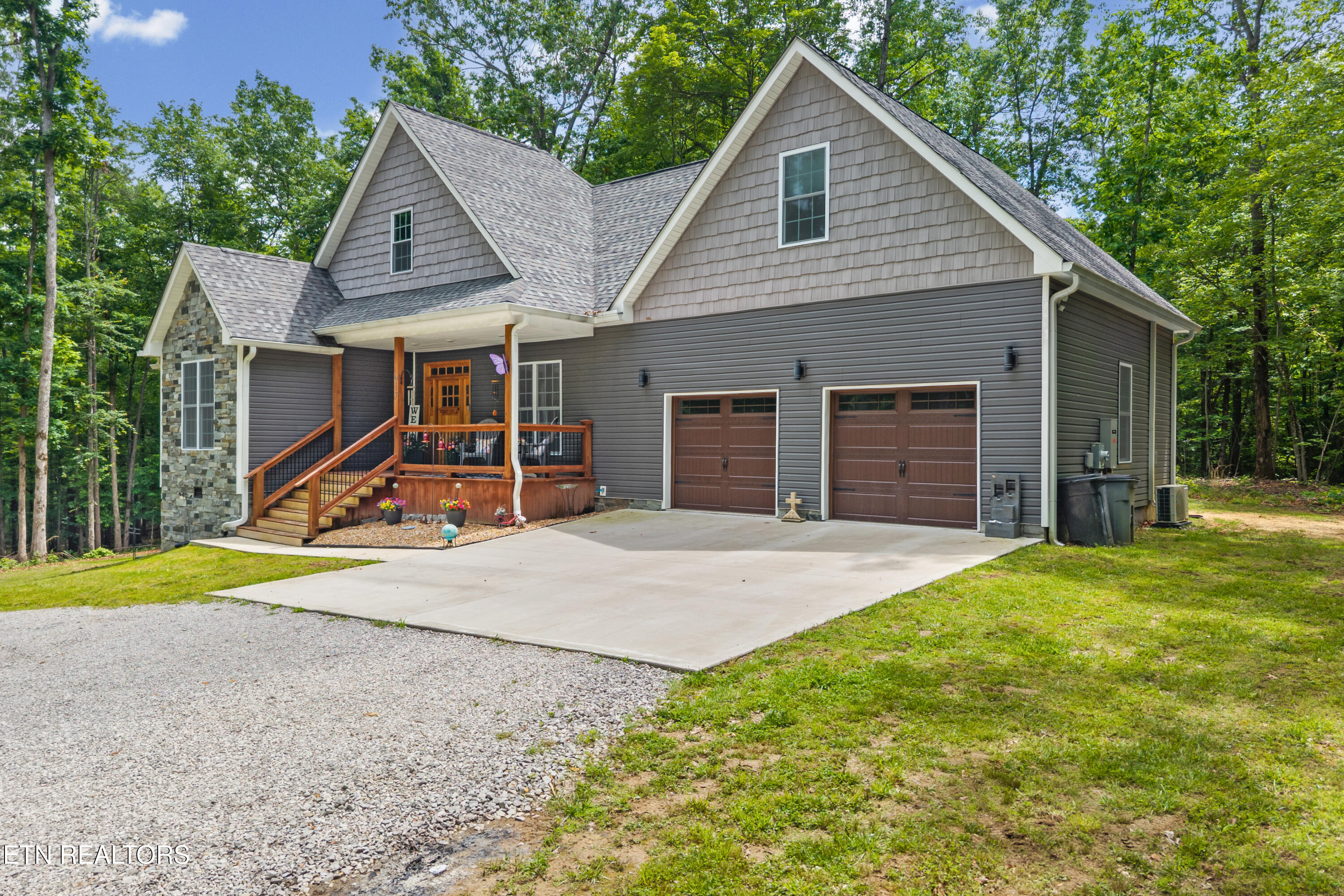 617 Icy Cove Trail Monterey TN 38574