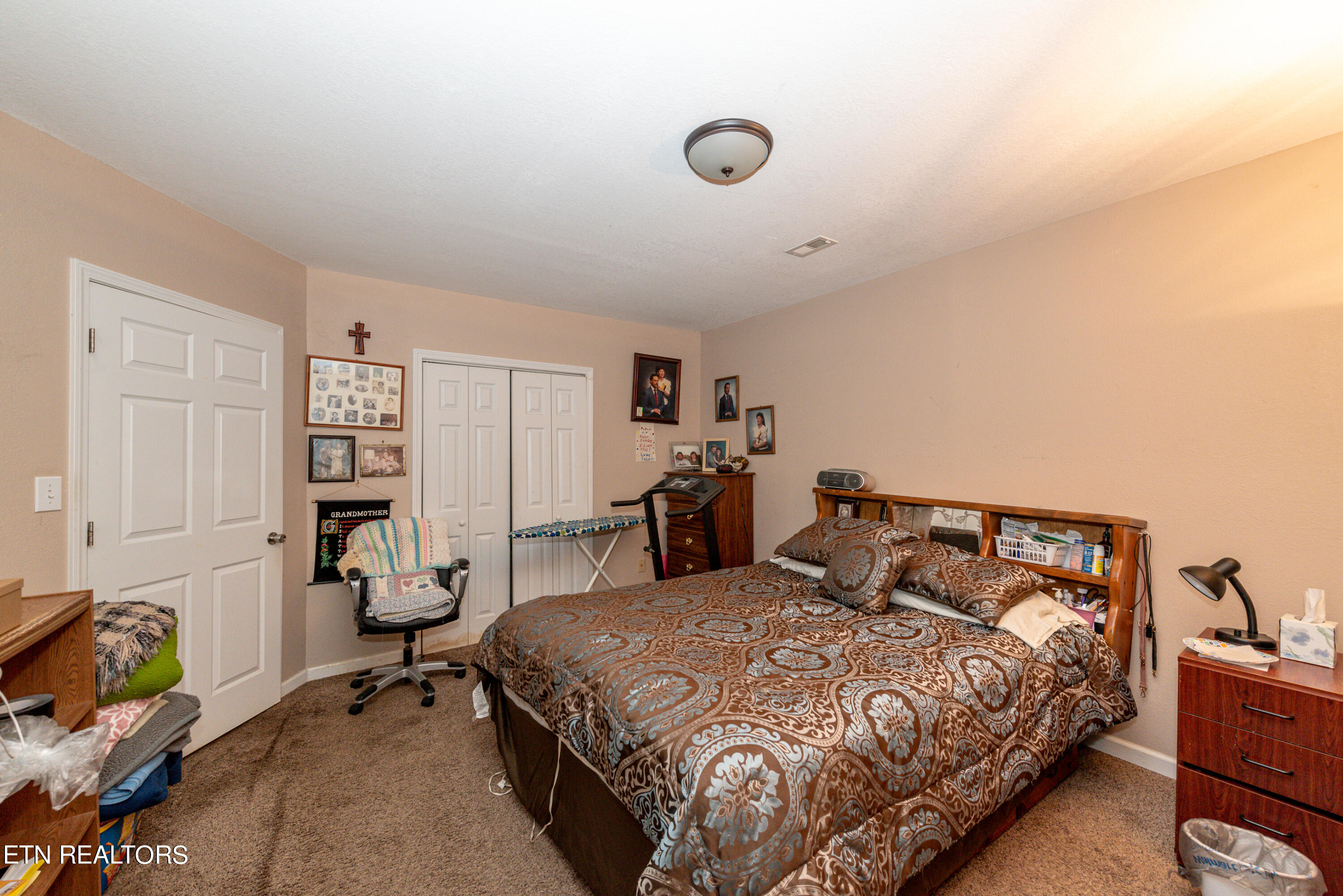 4122 Barb Hollow Road Walland TN 37886