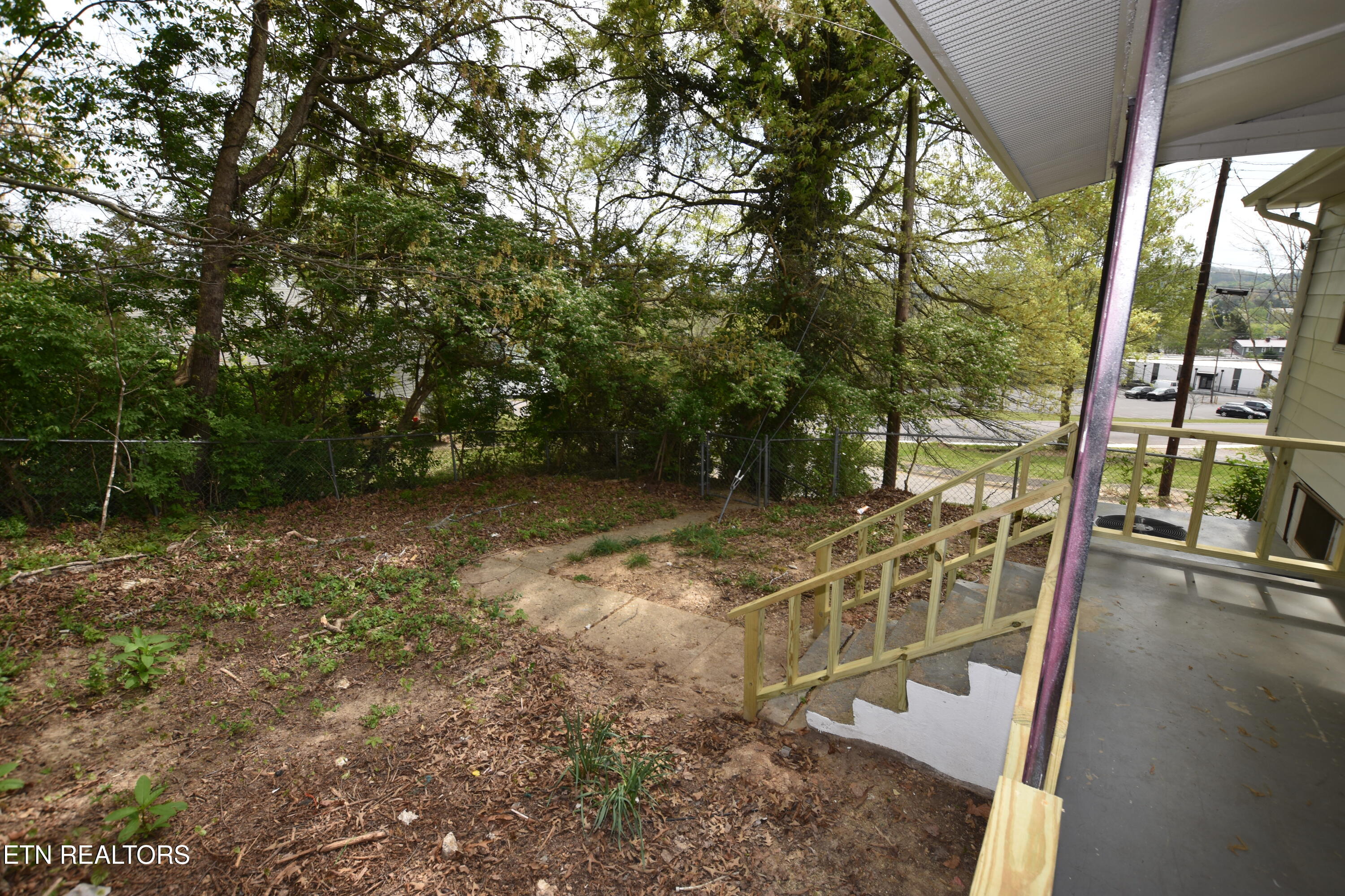 100 W Geneva Lane Oak Ridge TN 37830