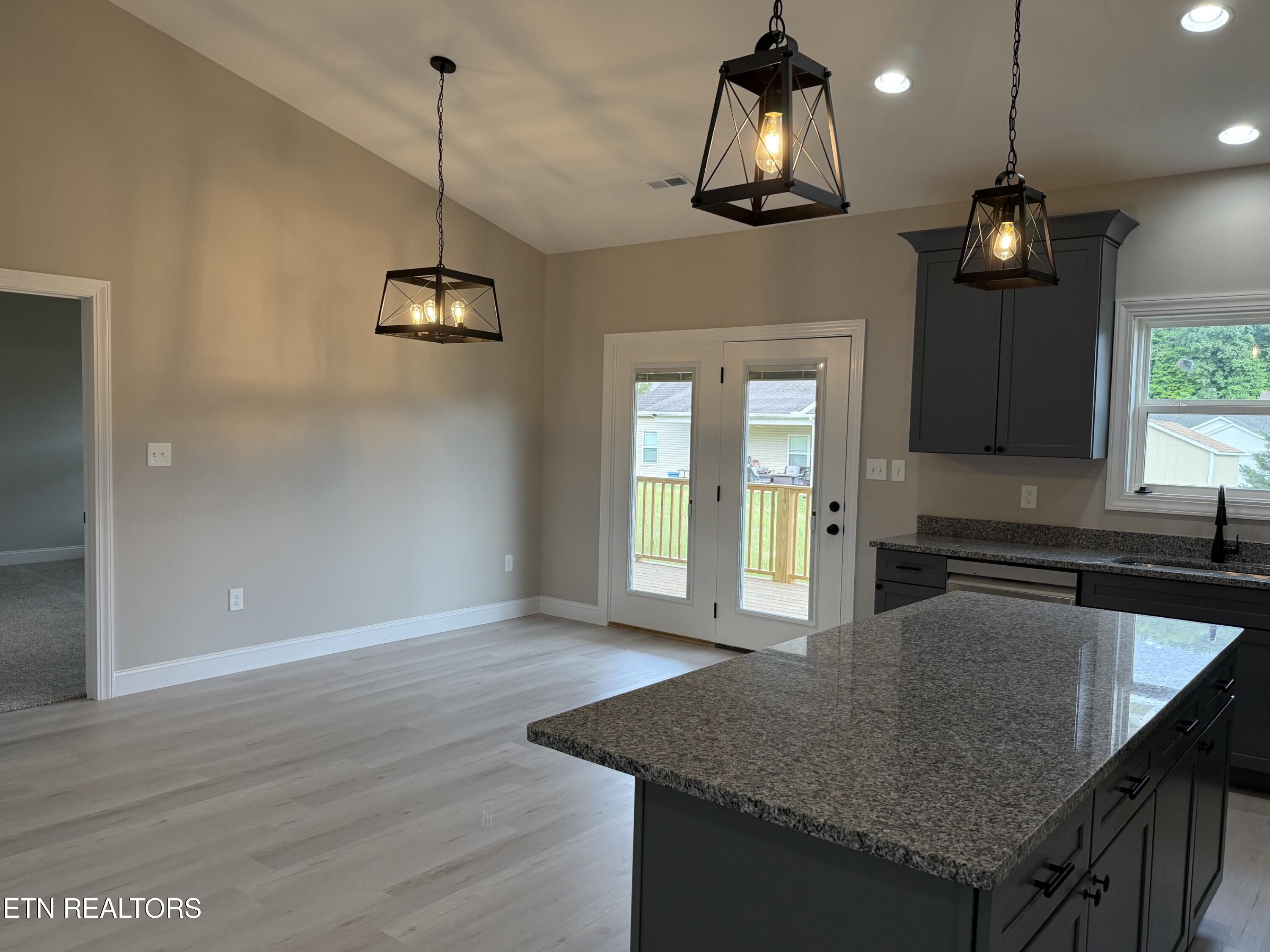 214 Mossy Rock Road Clinton TN 37716