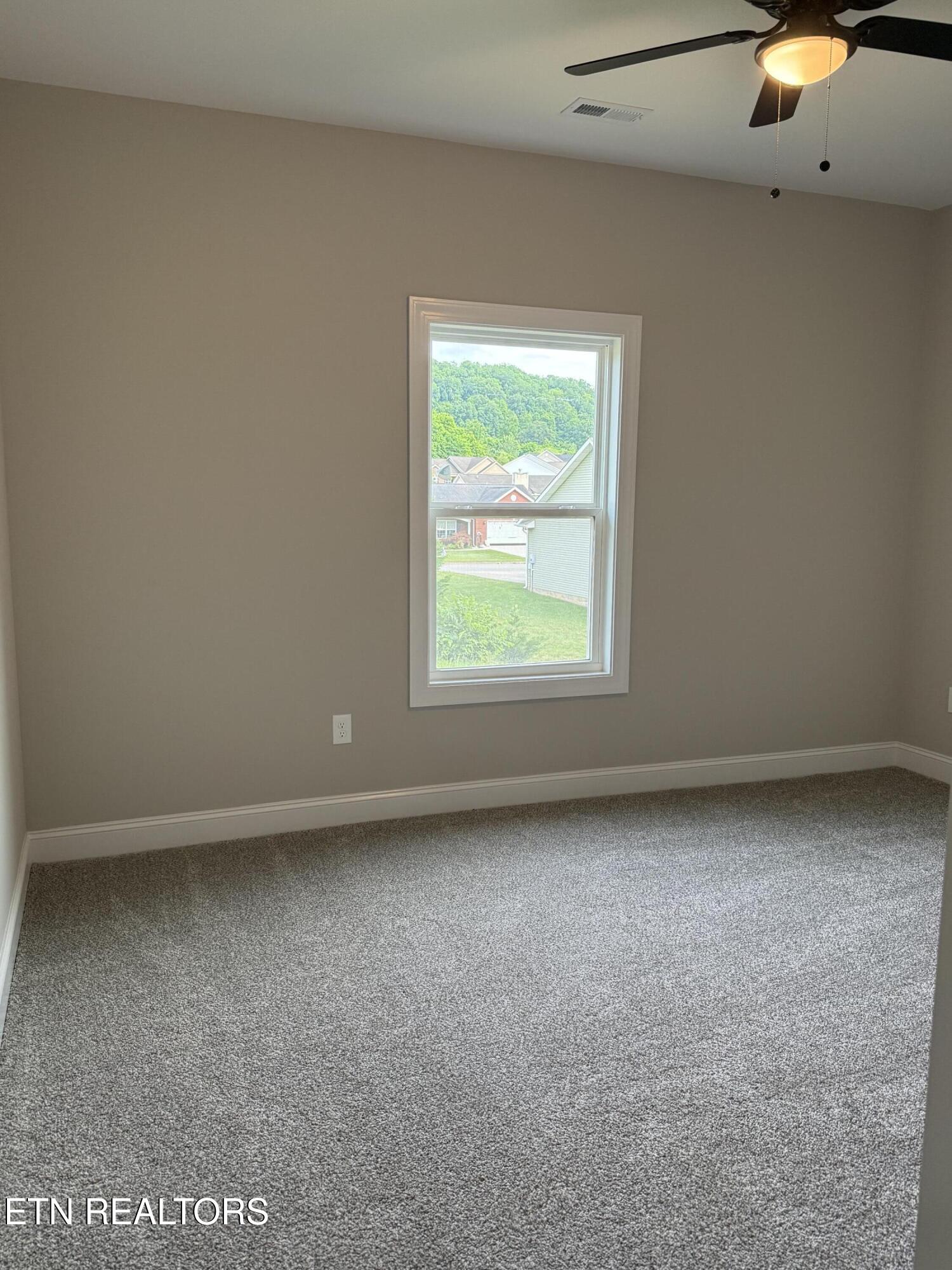 214 Mossy Rock Road Clinton TN 37716