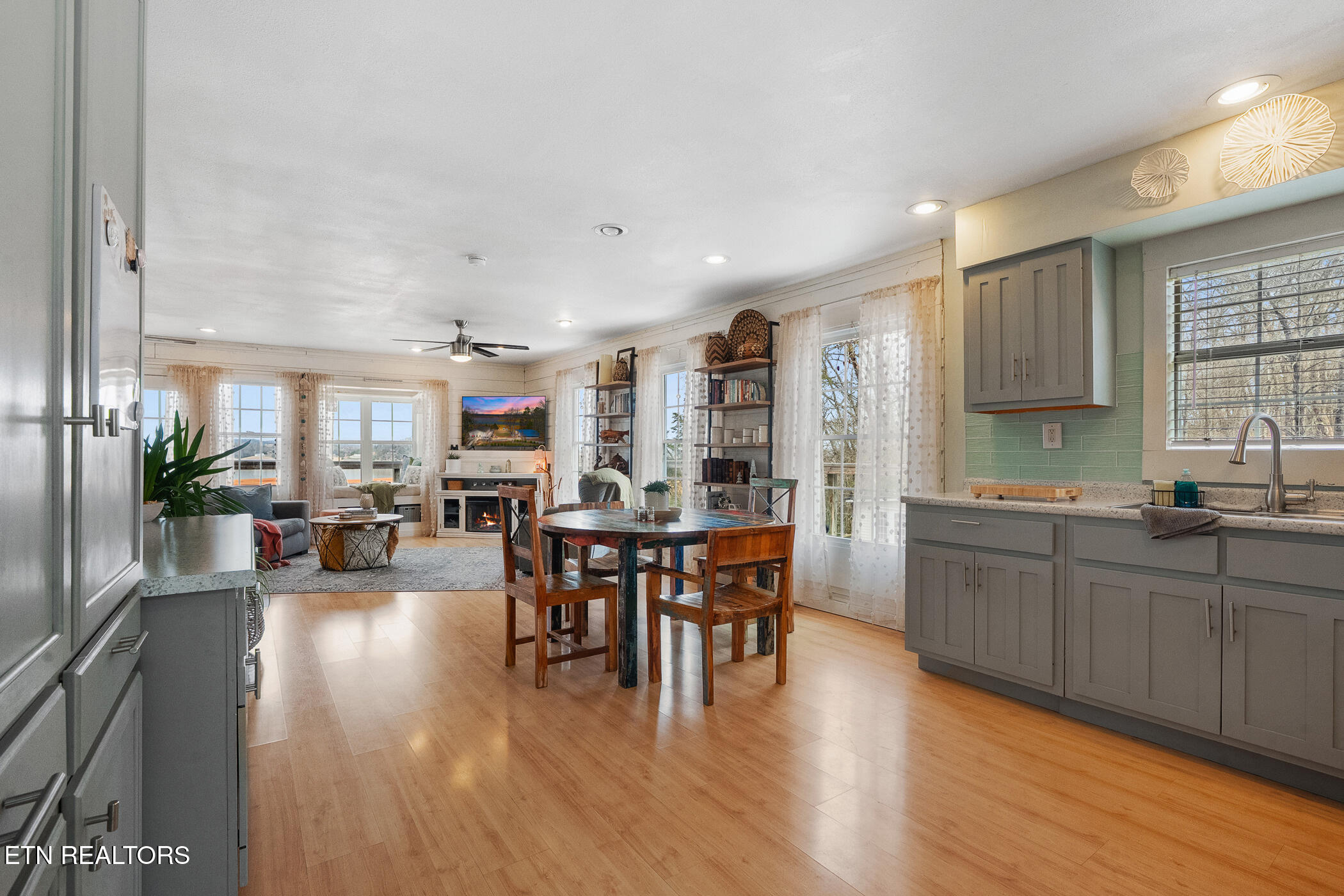 3304 Buck Horn Road Sevierville TN 37876