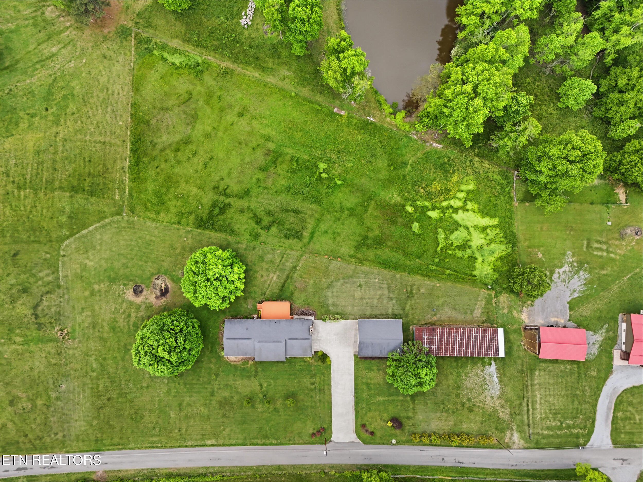 355 Crock Road Loudon TN 37774