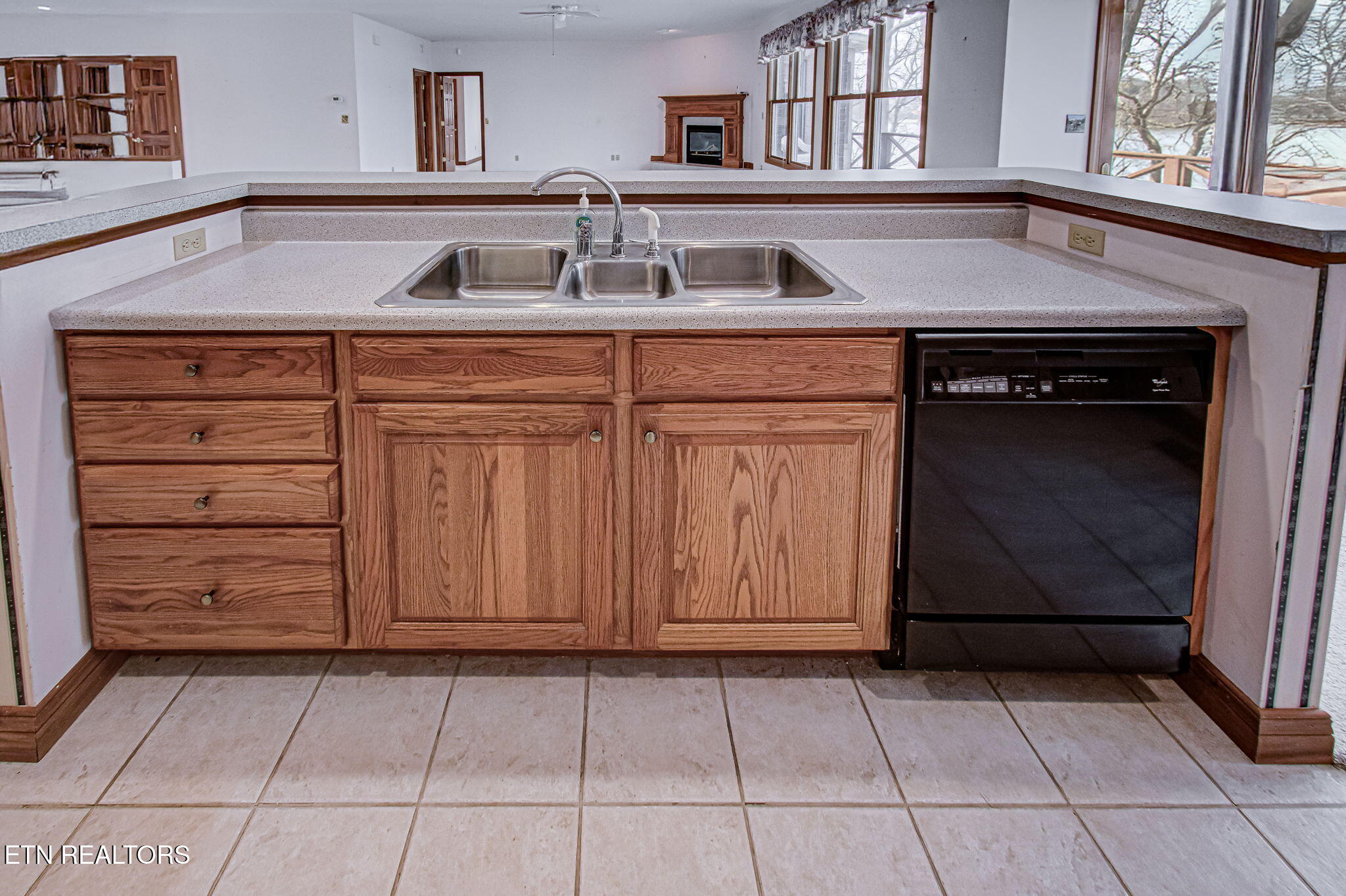 157 Tanglewood Lane Kingston TN 37763