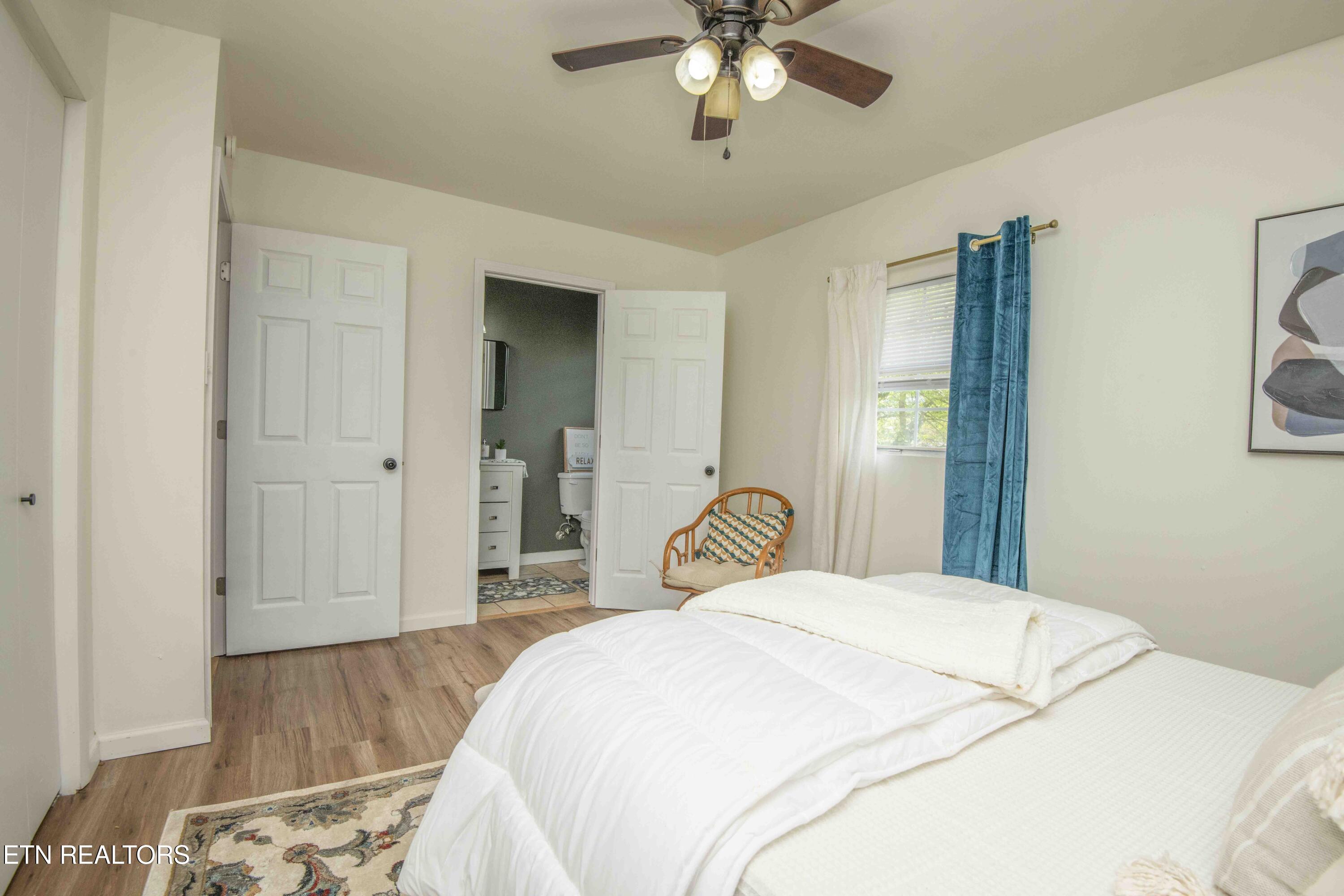1305 Holmouth Lane Knoxville TN 37914
