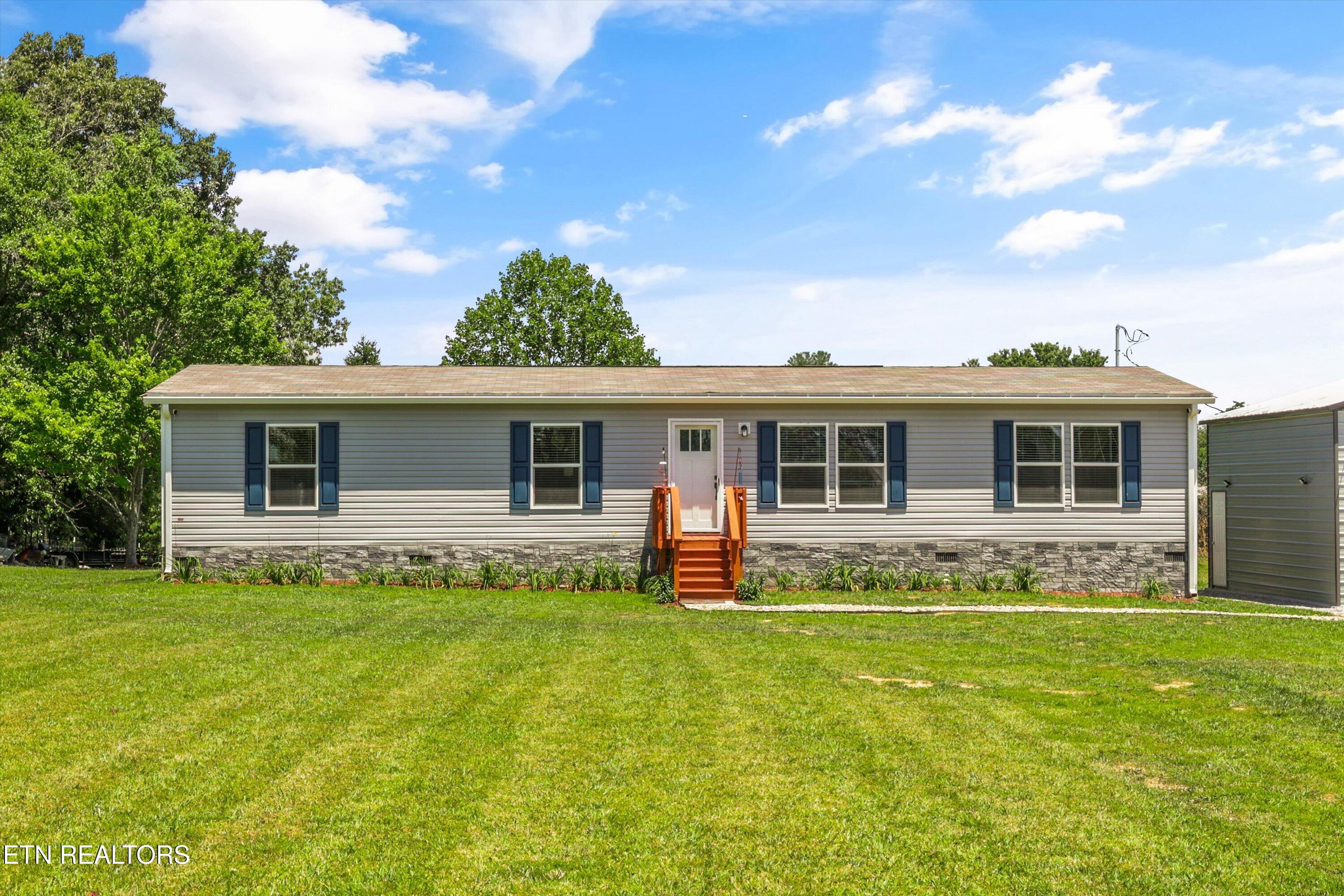 158 Frankfort Road Lancing TN 37770