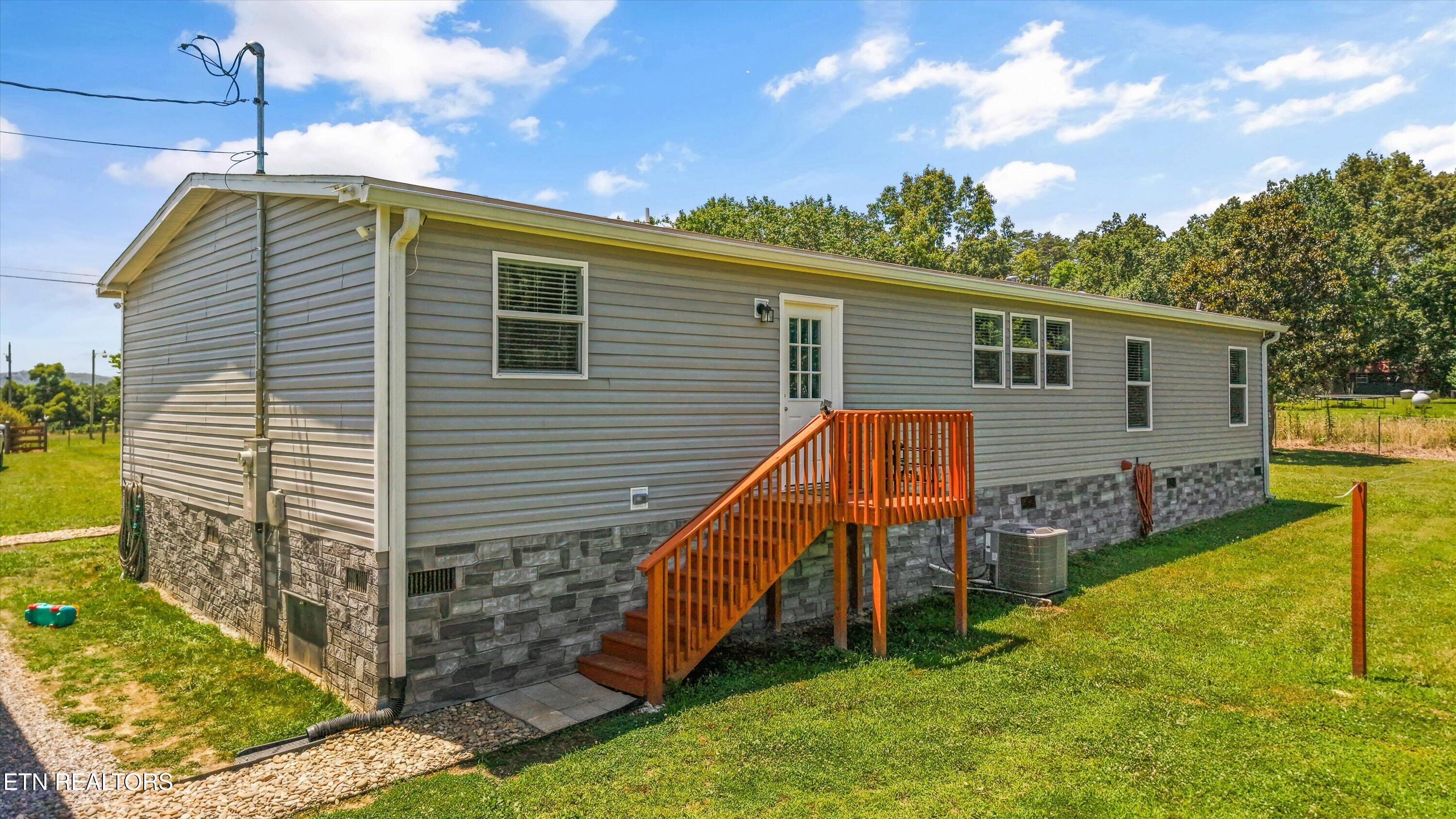 158 Frankfort Road Lancing TN 37770