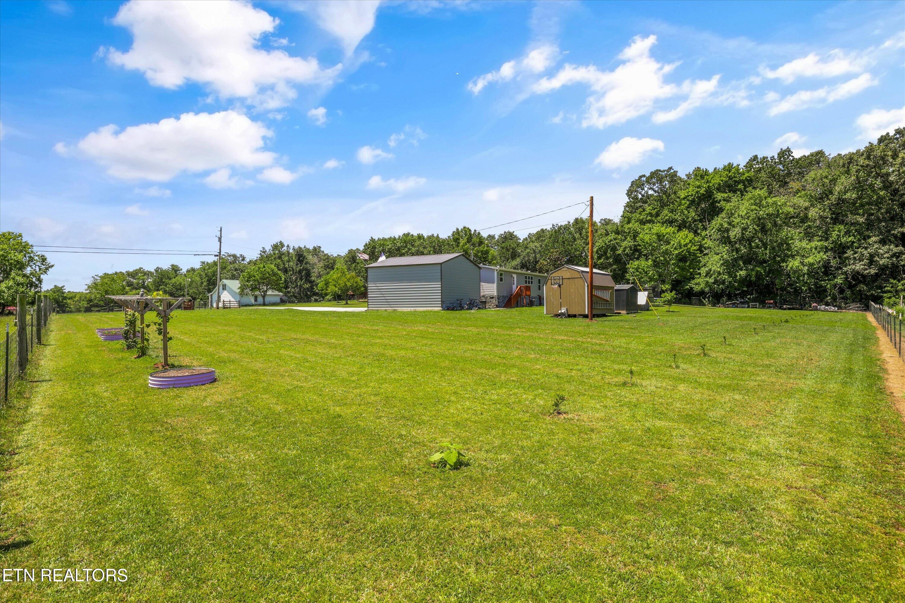 158 Frankfort Road Lancing TN 37770