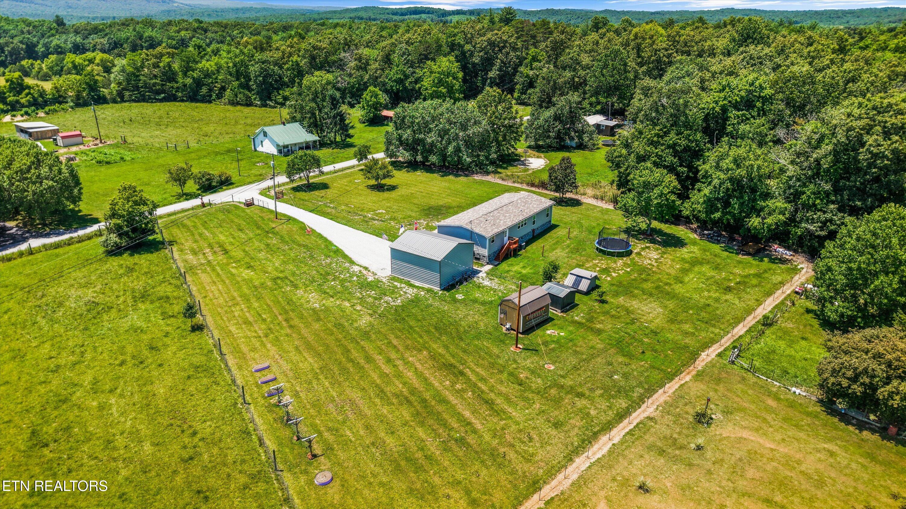 158 Frankfort Road Lancing TN 37770