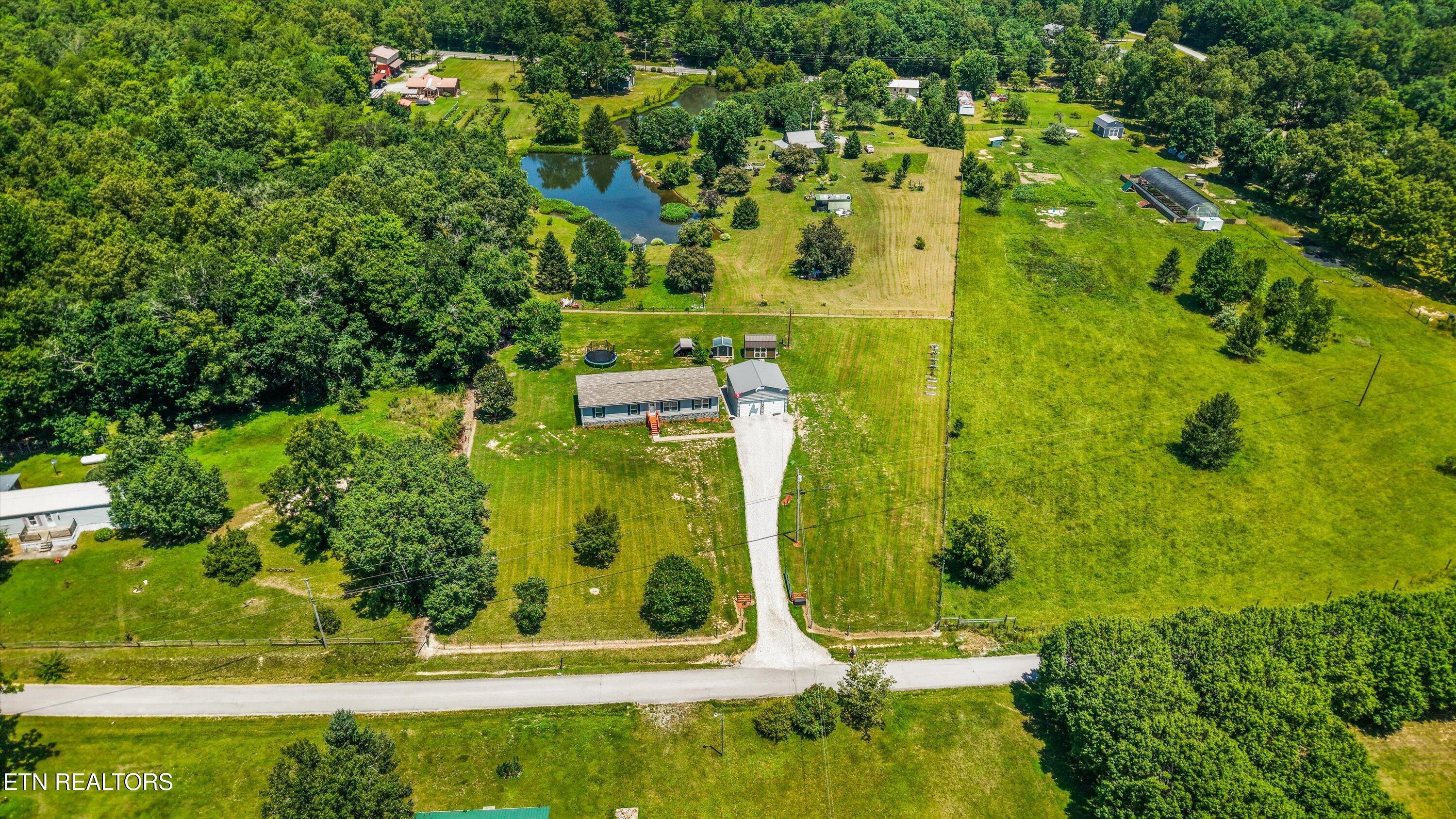 158 Frankfort Road Lancing TN 37770